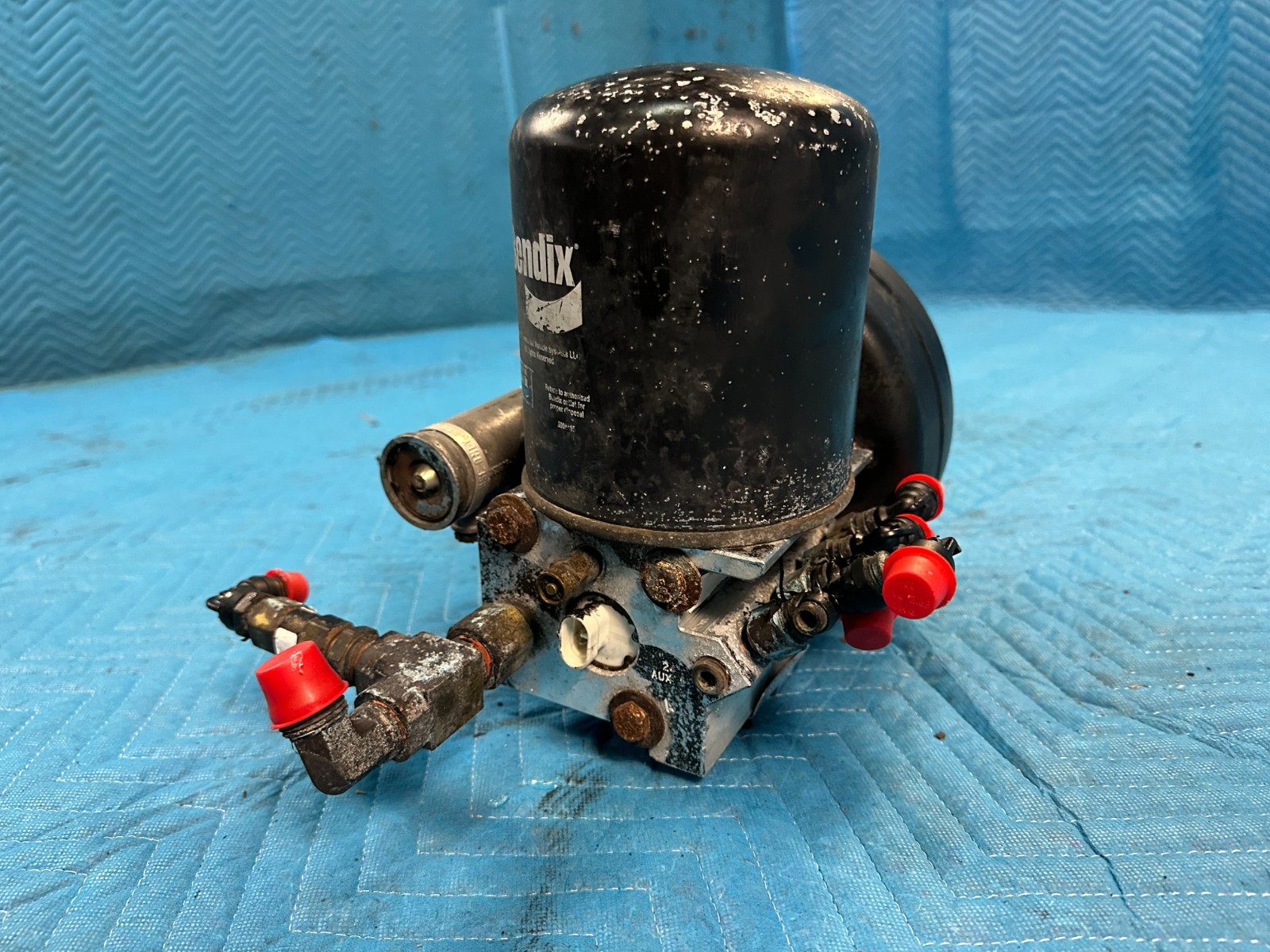 International Prostar LF627 Bendix Air Dryer Assembly 2017 OEM