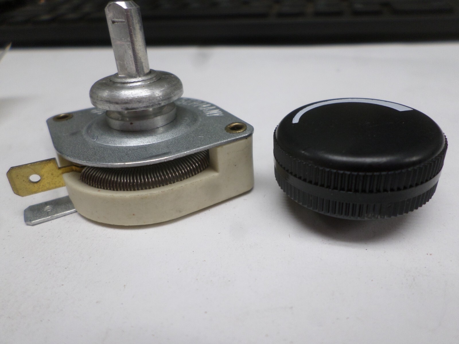 New Flyer 6309985 Drivers Heat Switch w/ Potentiometer SWF 500.628