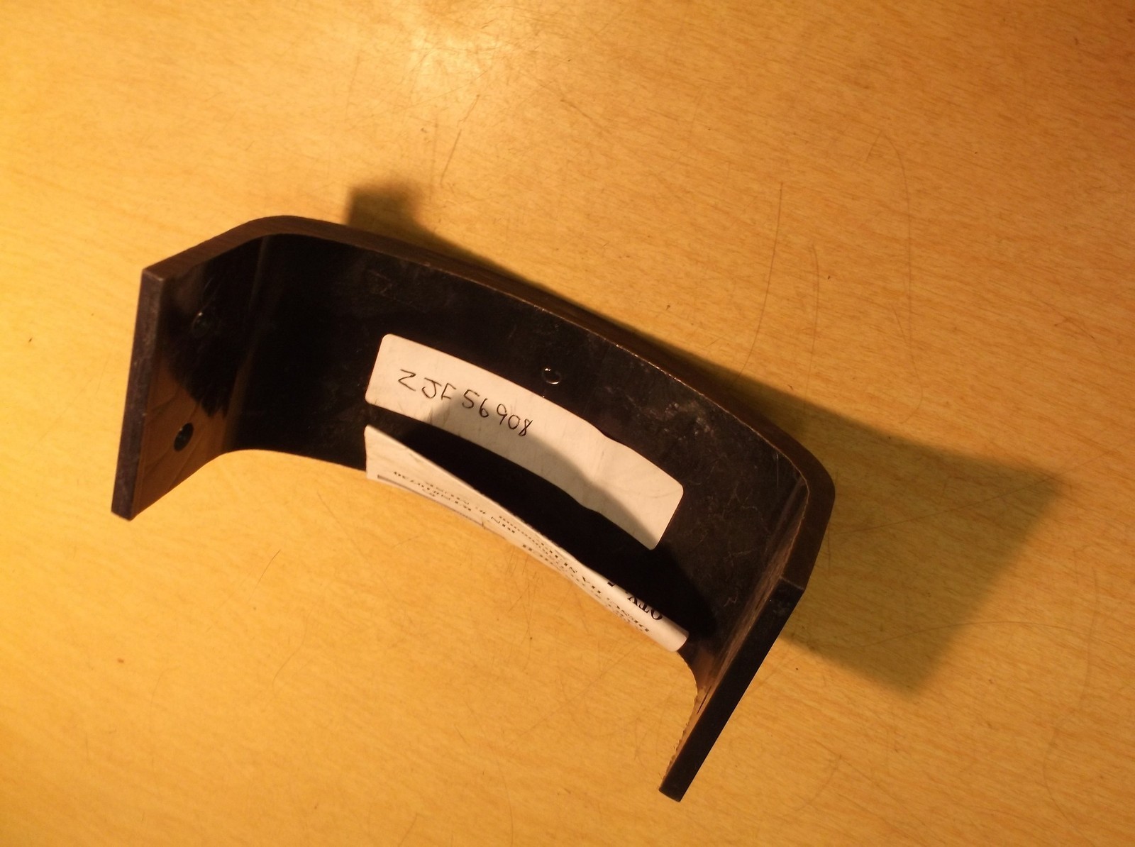 NEW Hendrickson HA Slippery Surface 56908-000 Freightliner Bracket