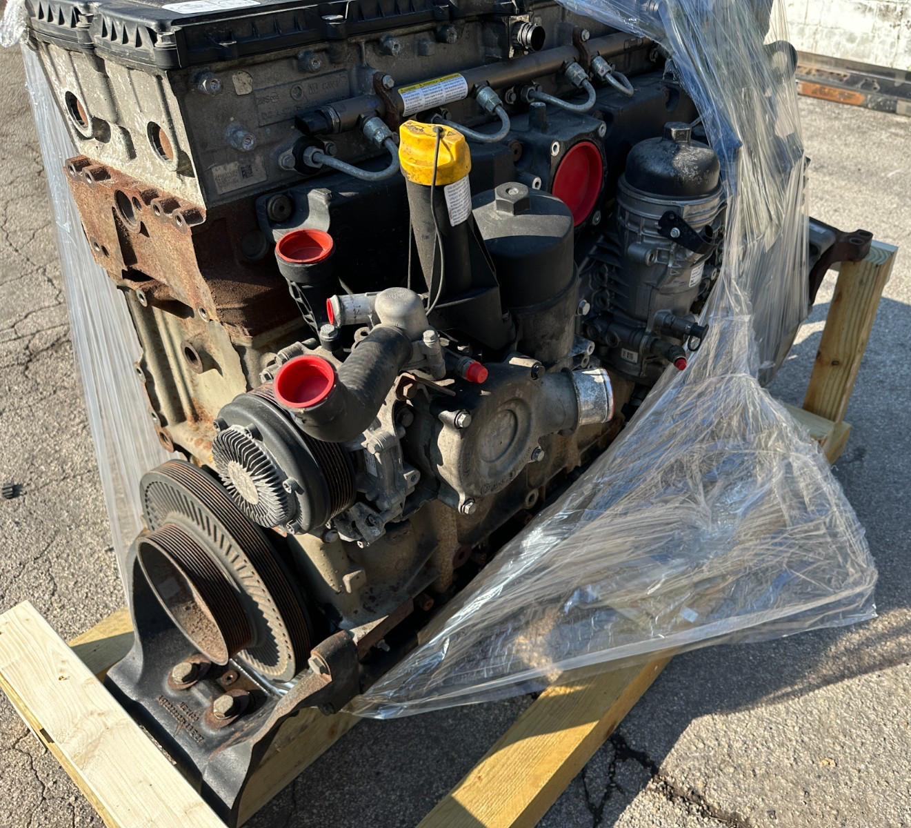 Freightliner Cascadia 126 DD15 Engine 14.8L 505HP 2020 OEM