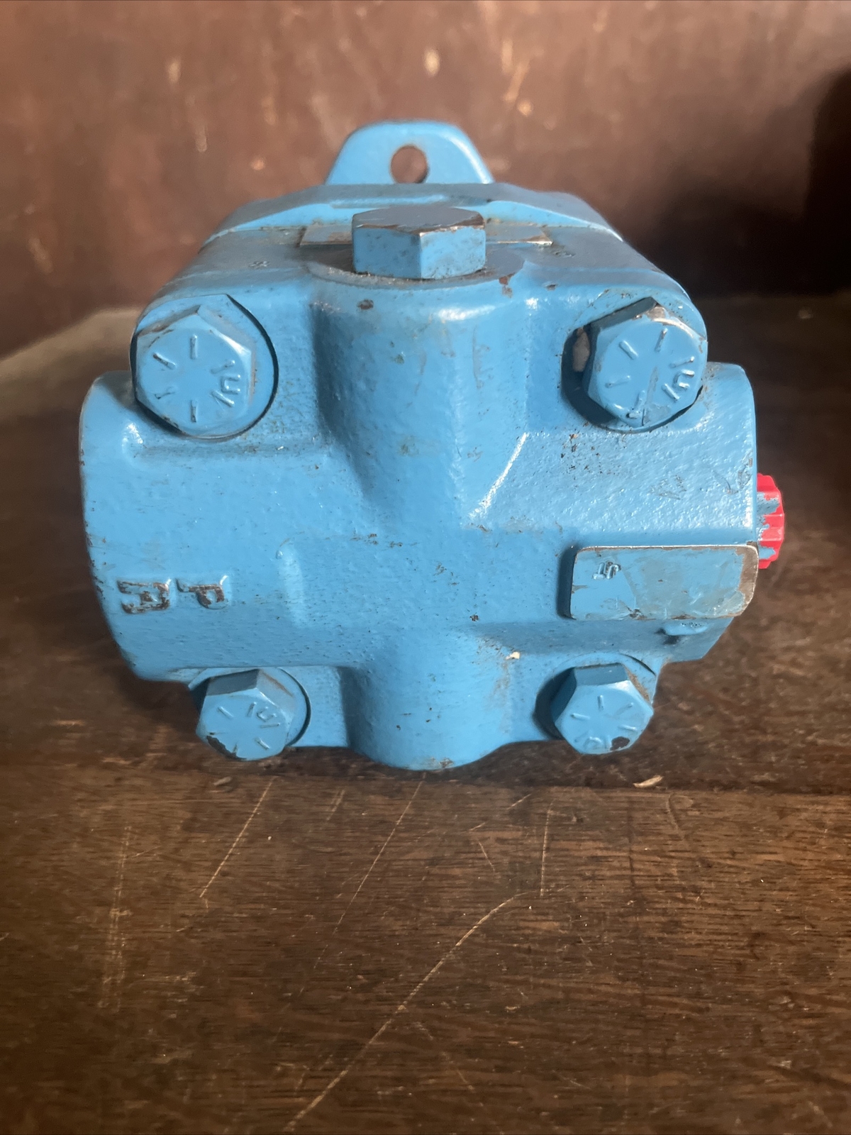 NOS VICKERS V20F 1P8P 1A6H 22L 02-141967-5 STYLE VANE PUMP
