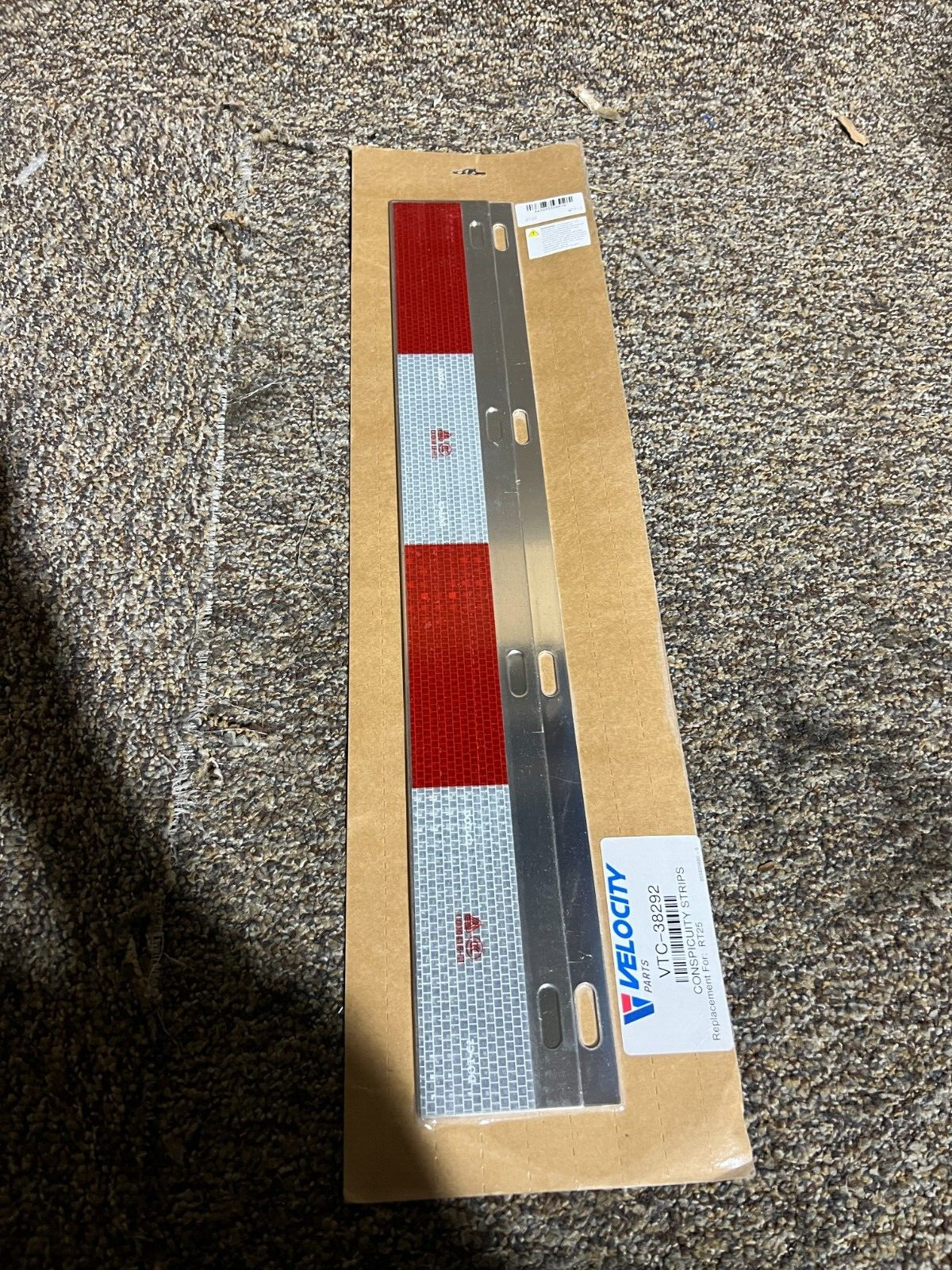 QTY 2 Velocity Truck Center VTC-38292 Straight Conspicuity Strip Replaces RT25