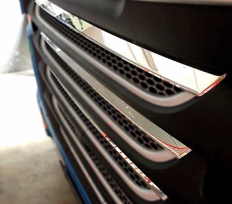 IVECO Stralis Door Pillar Chrome 4 Pices.