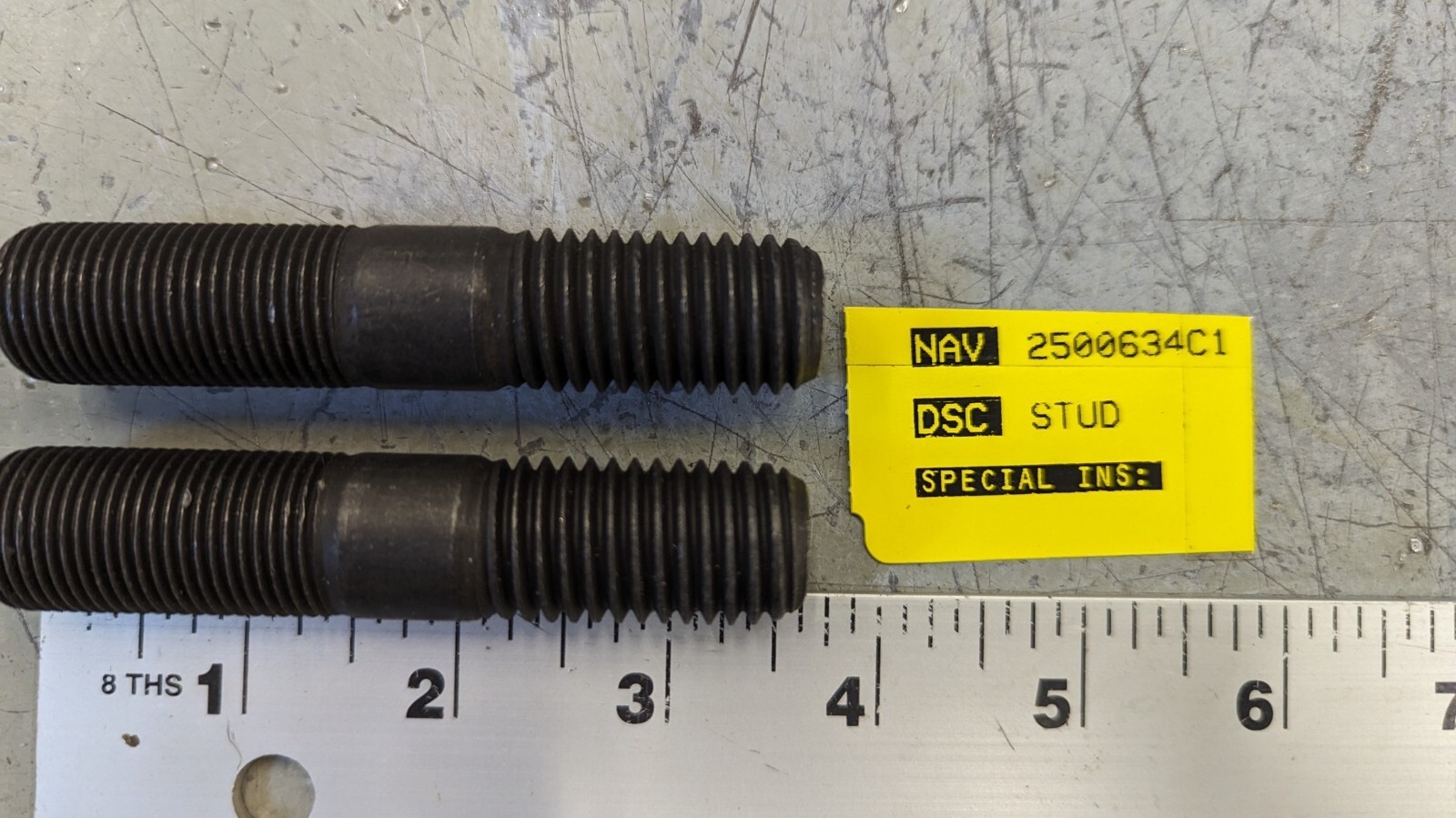 2- pack 2500634C1 International 3/4 Axle Shaft to Hub Stud Drive CNM101823