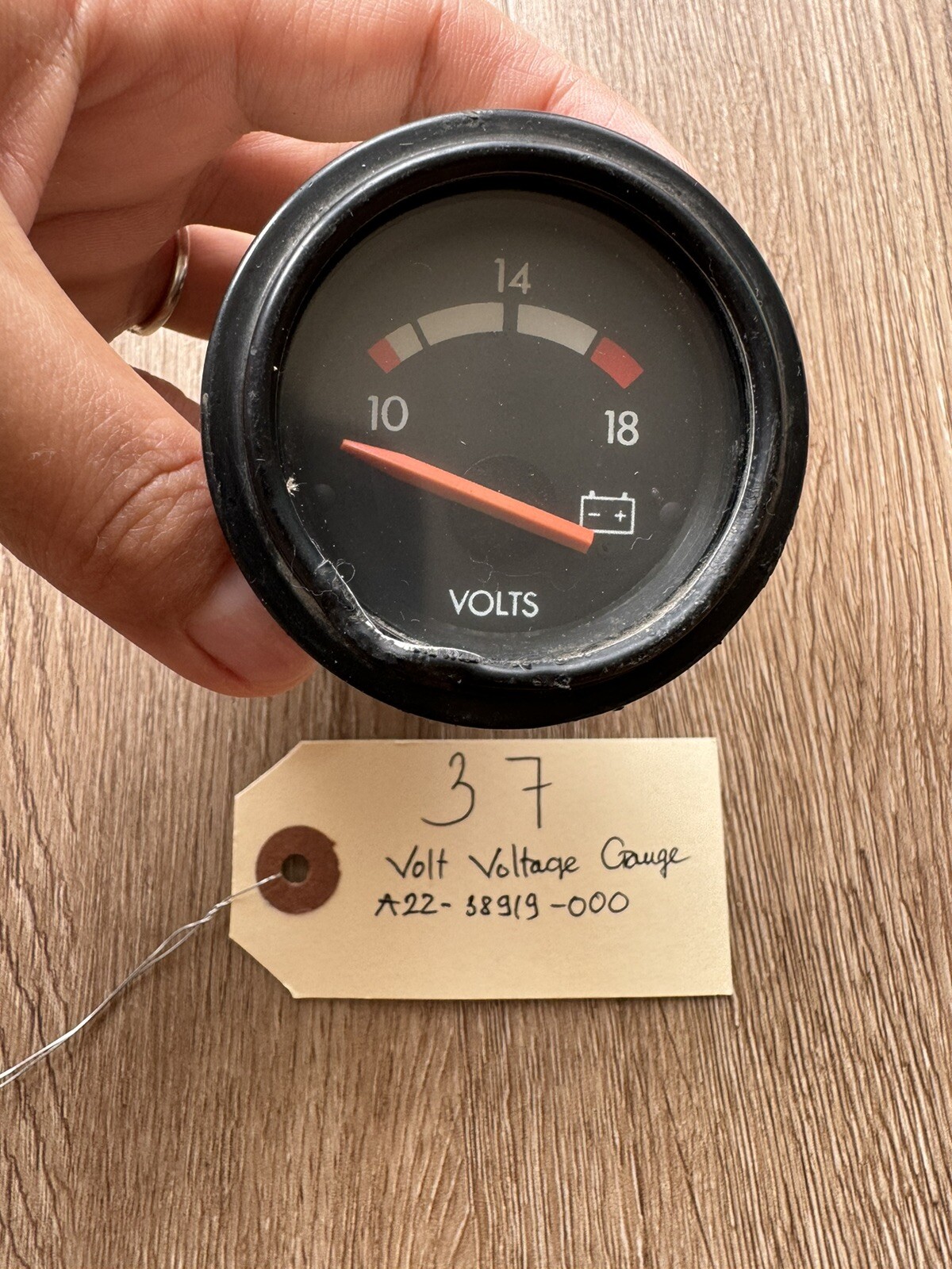 FREIGHTLINER Volt Voltage Gauge Used – P/N: A22-38919-000