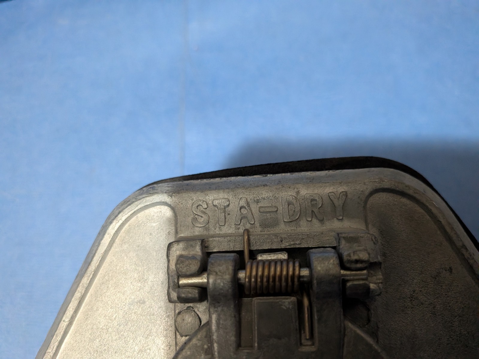 Phillips Sta-Dry 15-760 Replacement Socket Receptacle Face Plate, New Old Stock