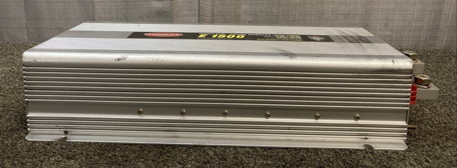 Tundra E-1500-12 power inverter Modified Sine Wave, Terminal Blocks, 1,500 W