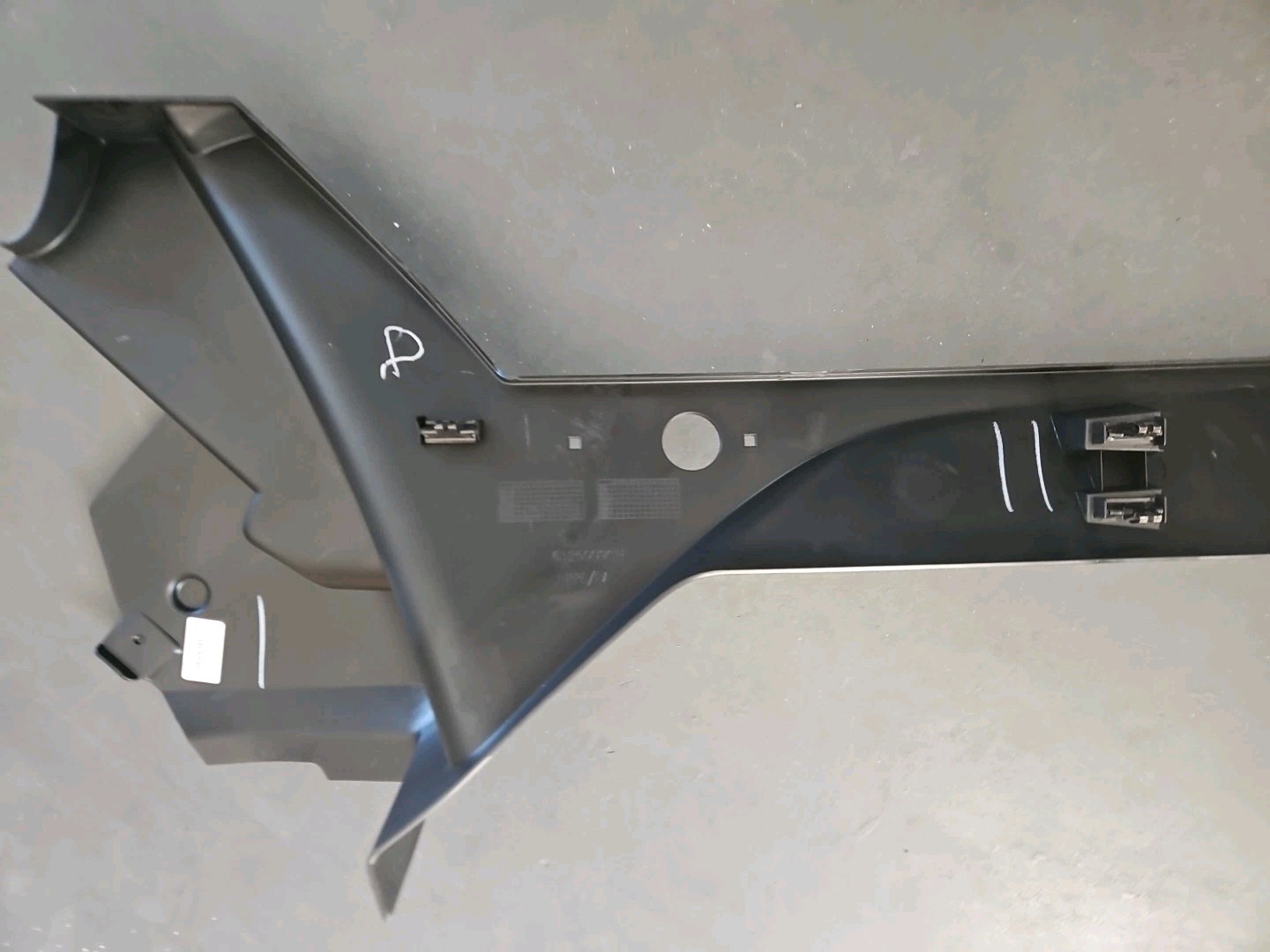 6126072C94 NAVISTAR PDC PANEL MODESTY ASSY RH – NEW – OEM – FAST SHIPPING