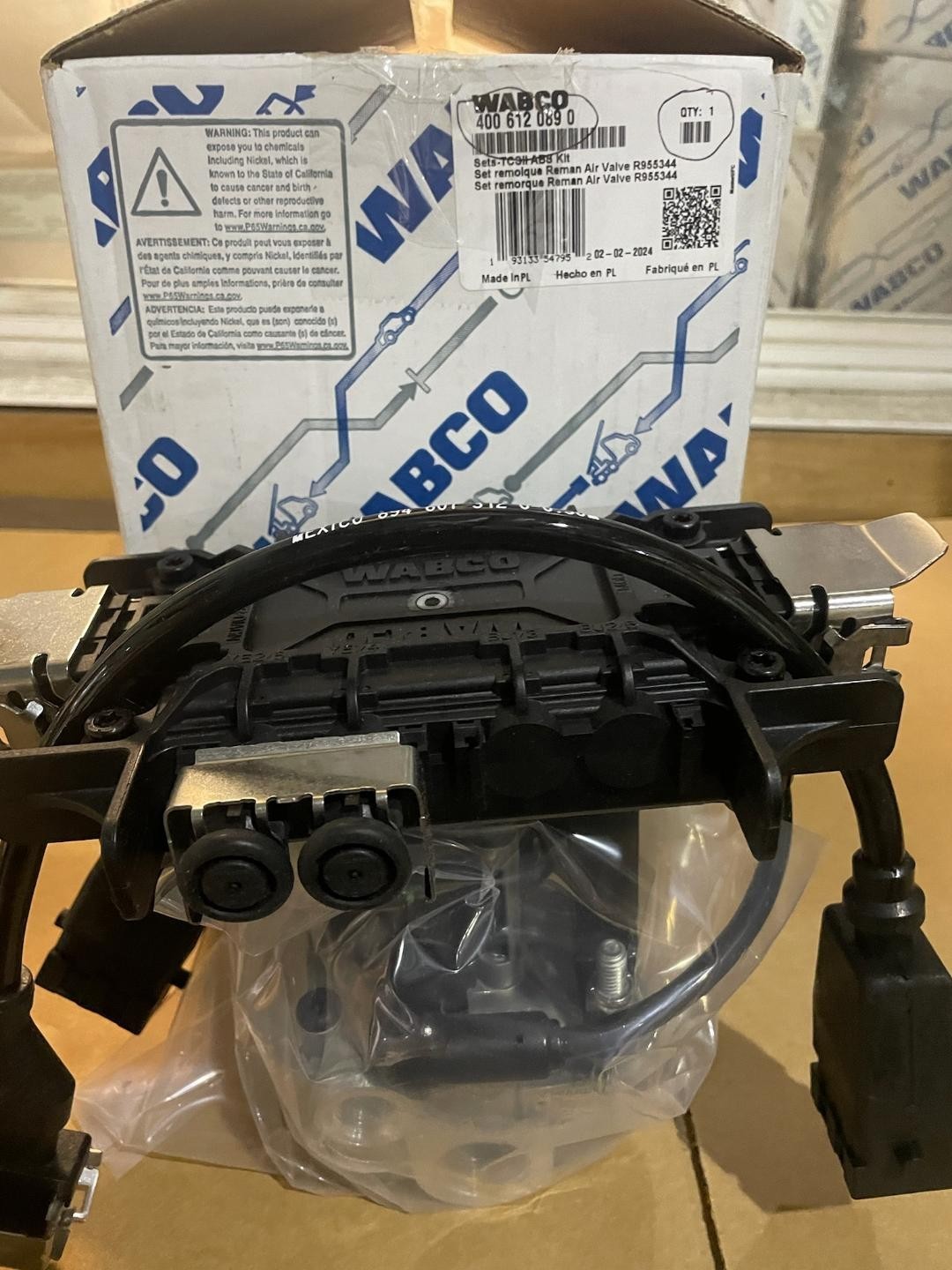 Genuine Wabco 4006120000 4005001010 ABS Valve 2s/1m ECU w/power cable. Outright