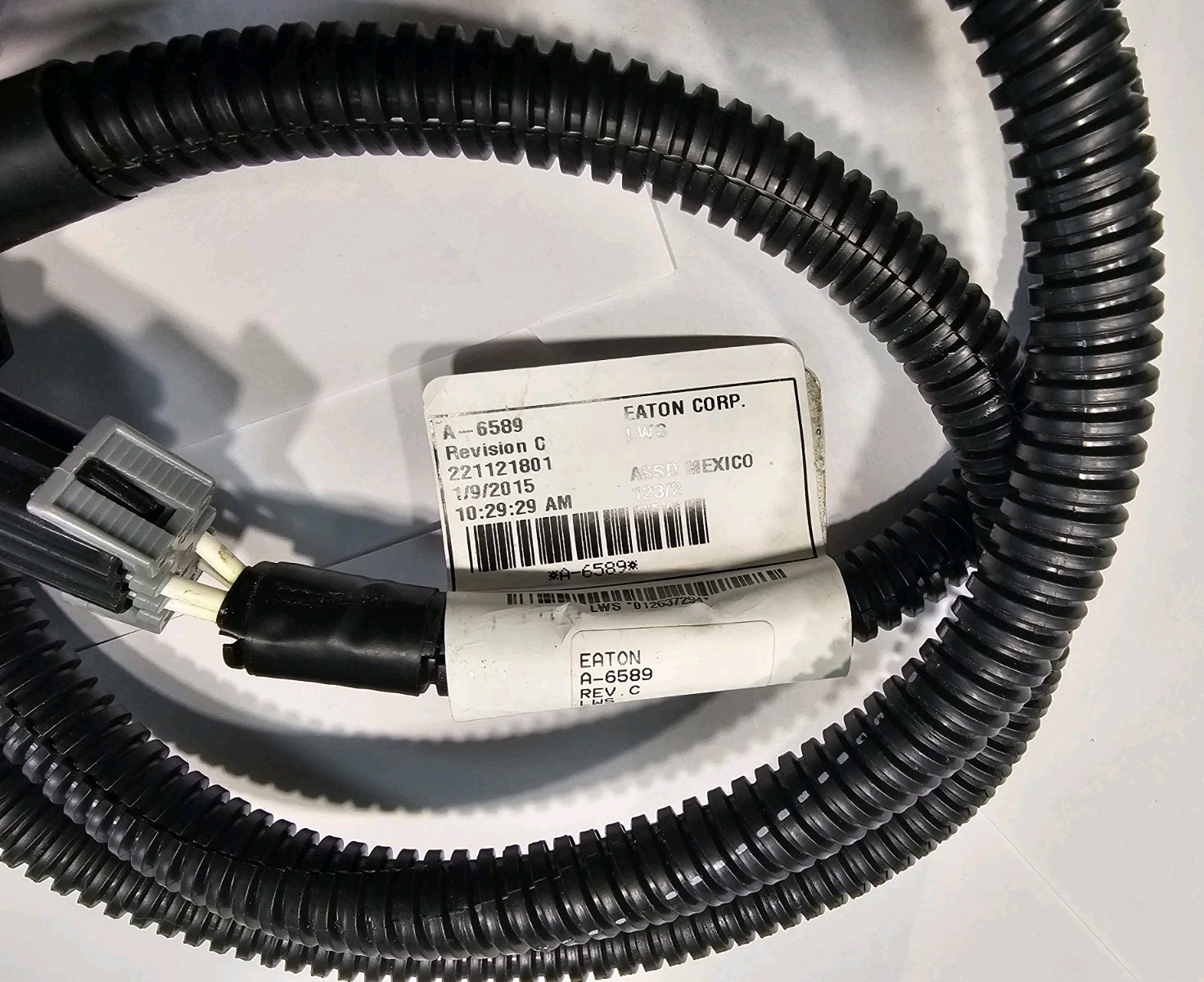 Genuine Eaton Fuller A-6589 Wire HARNESS PLUG ADAPTER OEM