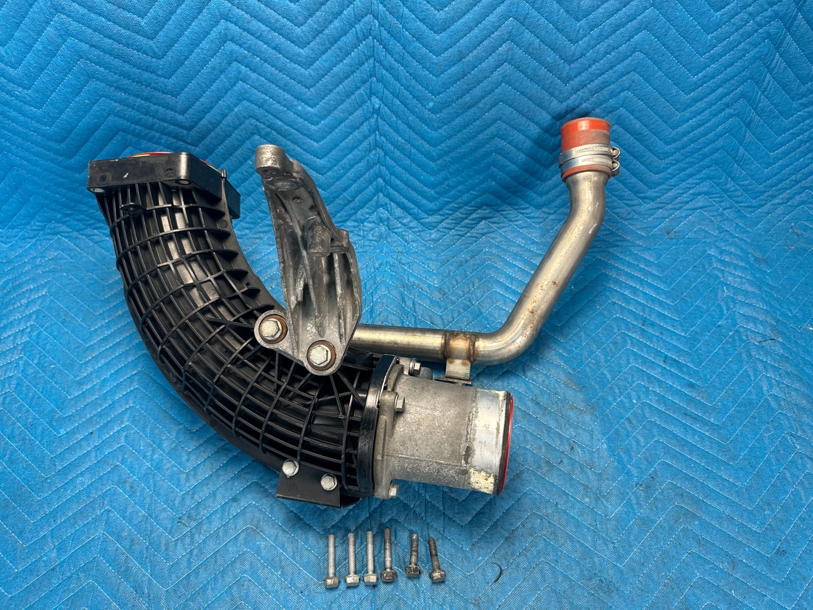 Freightliner Cascadia 126 DD15 Engine Intake Manifold Assembly 2020 OEM