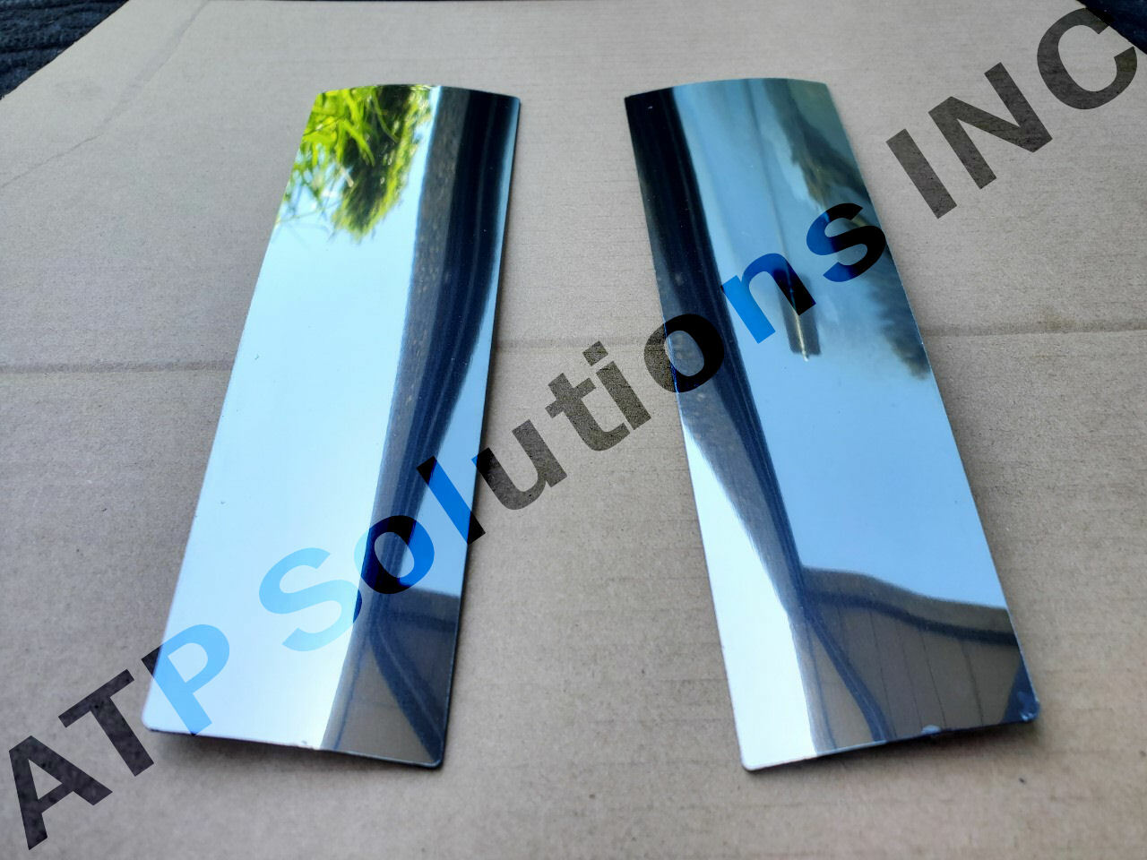 2019+ Volvo VNL Stainless Steel Bug Deflector Bottom Pieces ONLY – 2 Pieces
