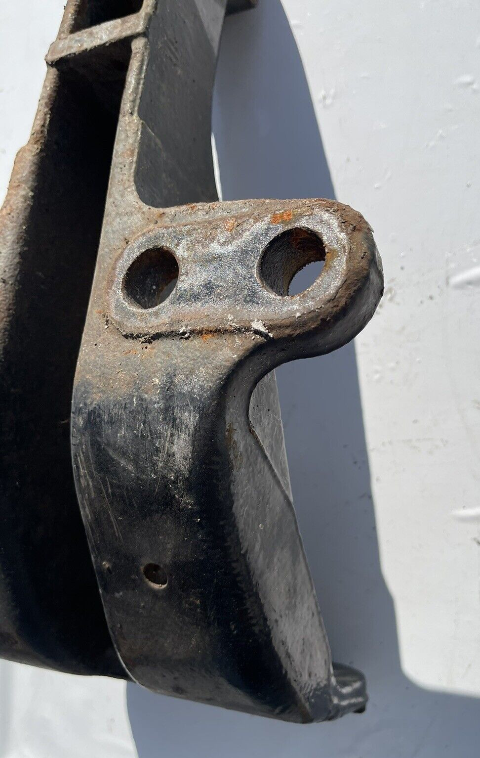 Freightliner Cascadia Cab Mount Support Bracket OEM