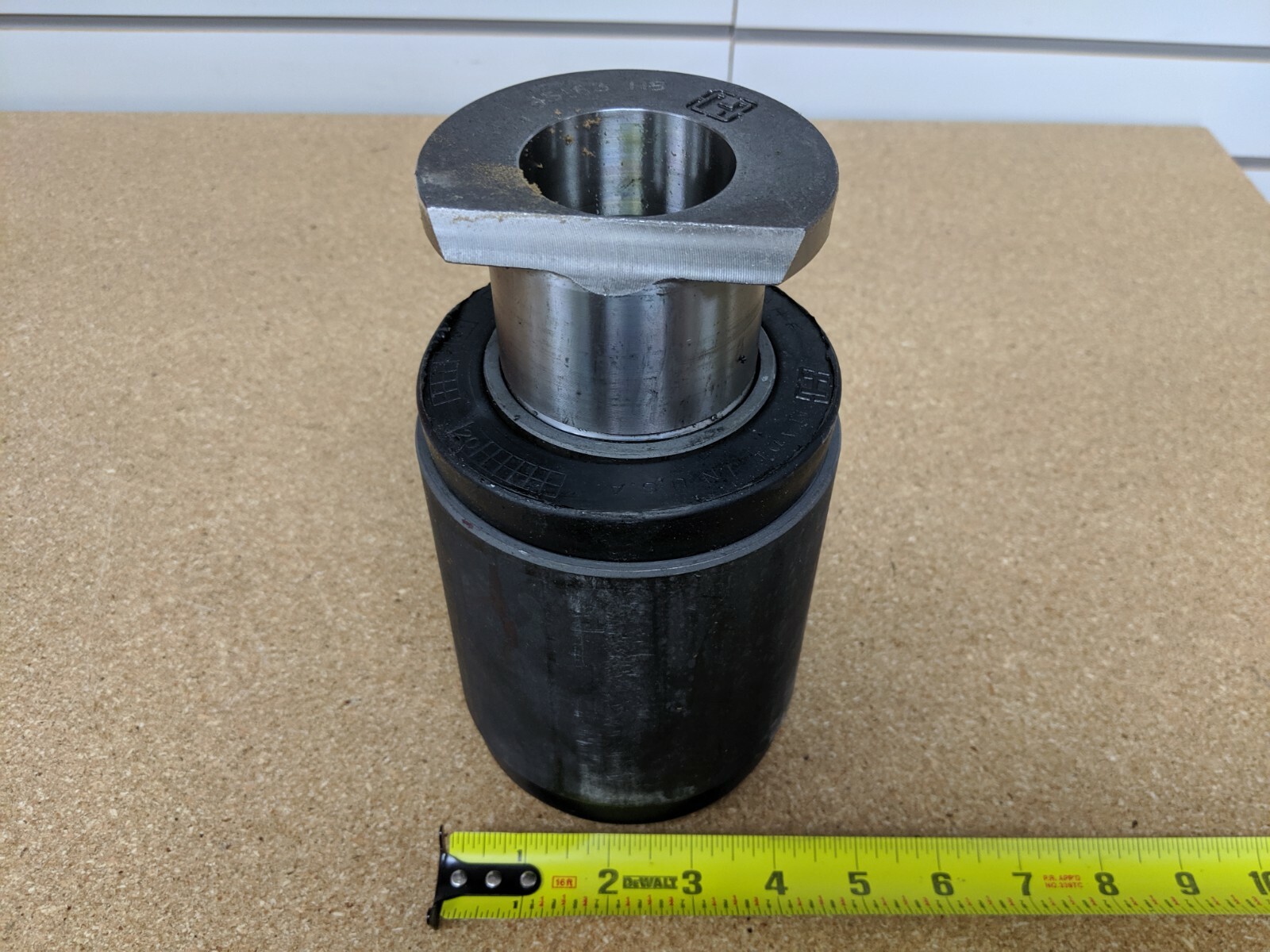 RT/RTE 343 R 440 RS 403 Rubber End Bushing Adapter Kit Hendrickson # 34013-049L