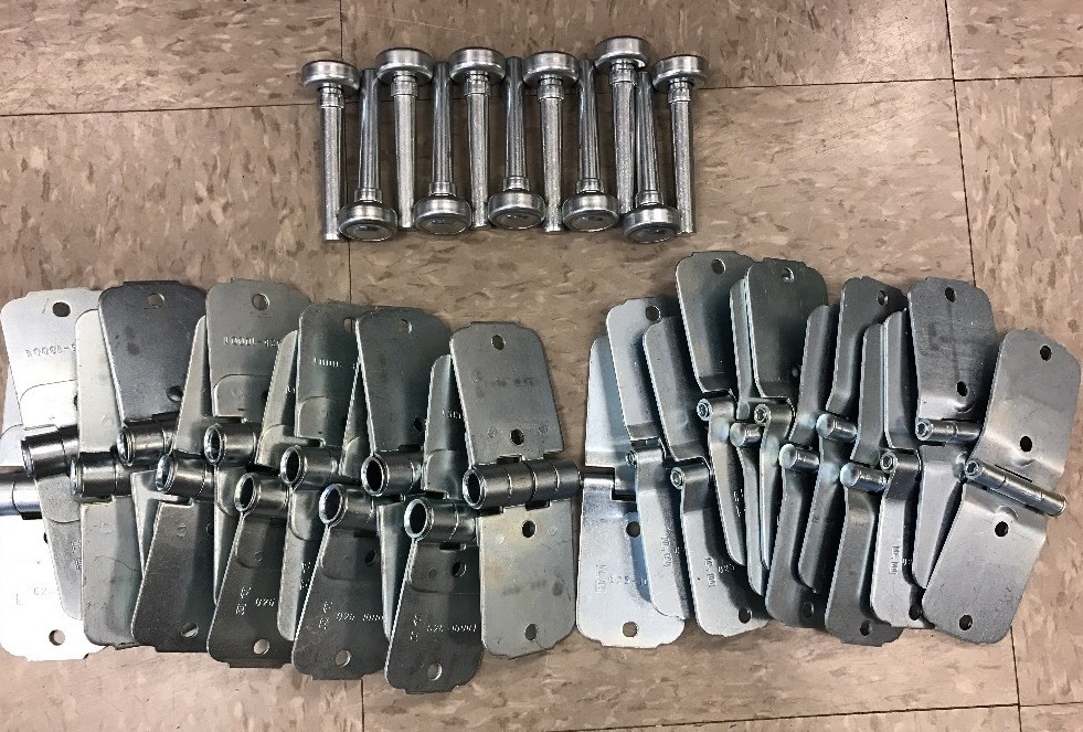 36 Pack – Todco Door Repair Kit- Center & End Hinges + 1″ Rollers Morgan Whiting