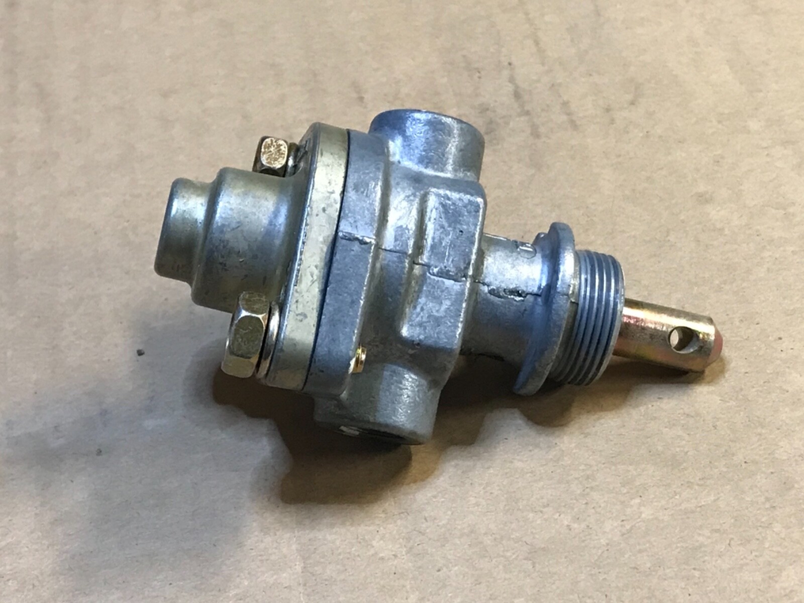 Bendix OR276567 X PP-1 Push / Pull Control Valve (Remanufactured)