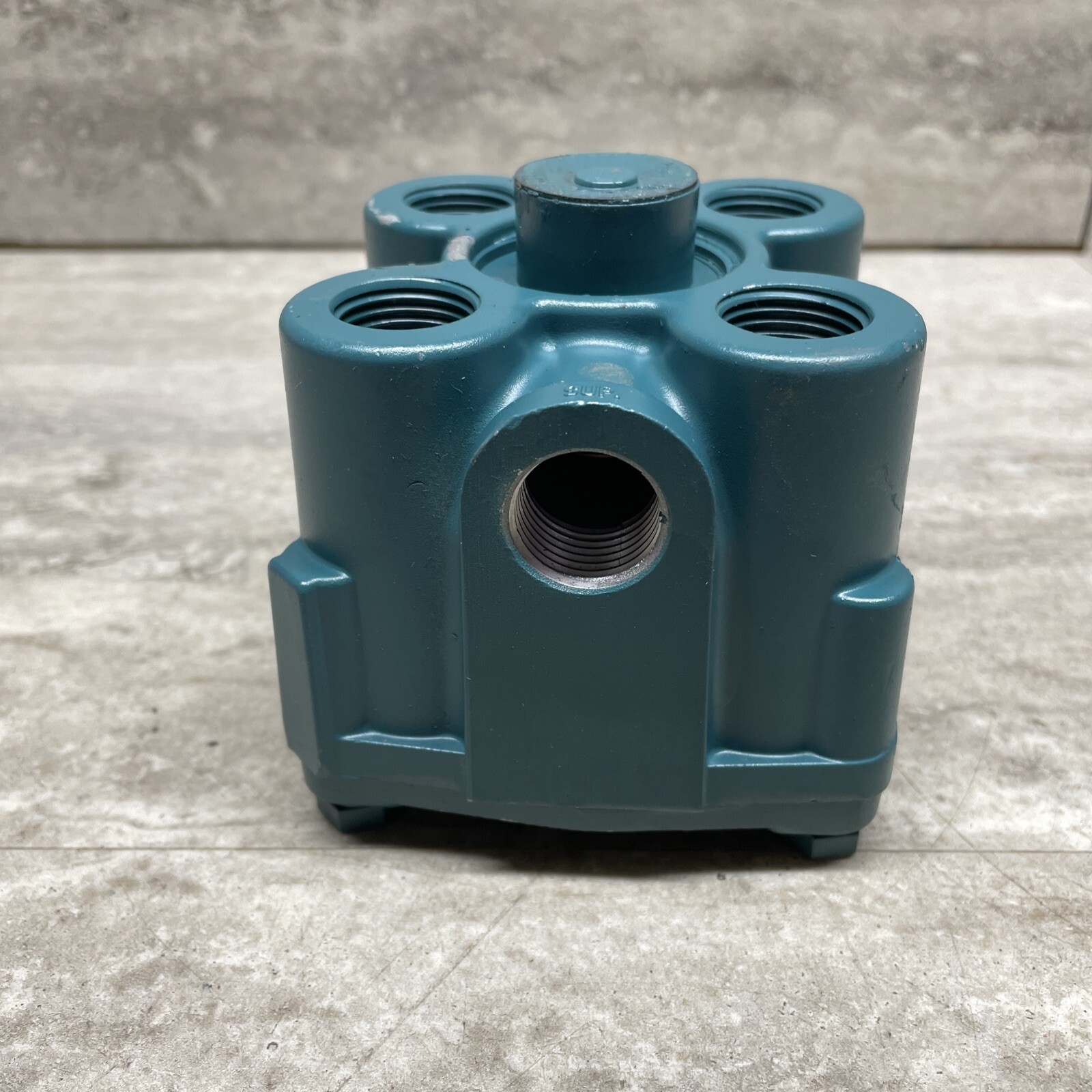 Haldex Like-Nu 102626 X Brake Valve Relay, Remanufactured
