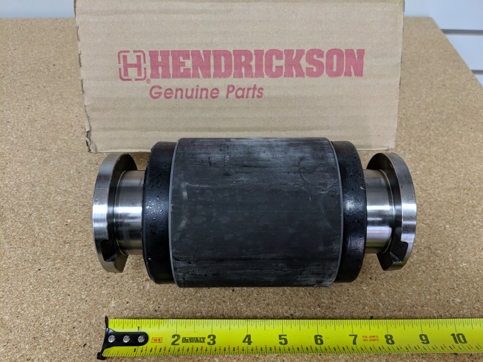 RT/RTE 343 R 440 RS 403 Rubber End Bushing Adapter Kit Hendrickson # 34013-049L