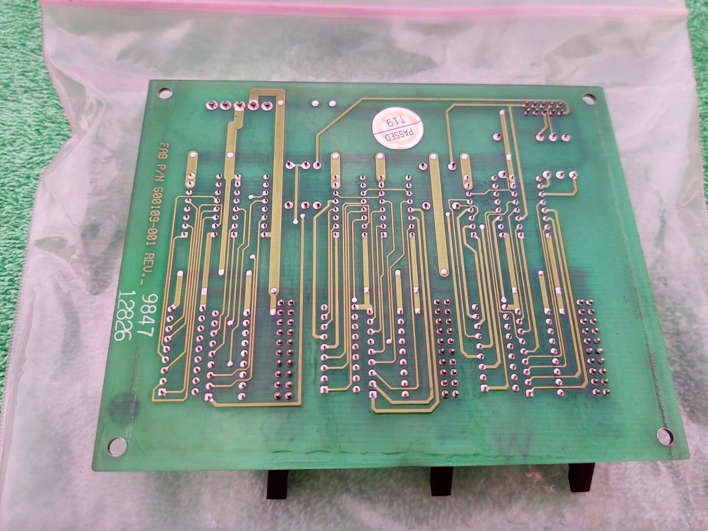 Used Luminator Sign Flip-Dot Matrix Expansion Board 500110-001 Rev C 500110001