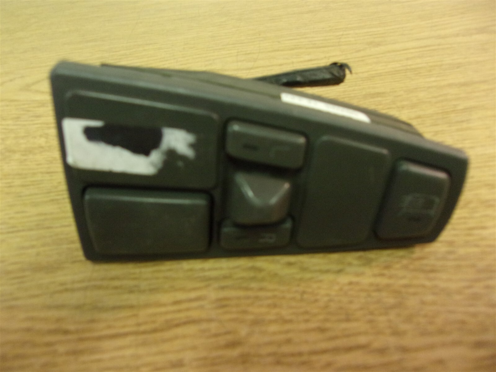 Volvo 20752922 VNL Switch 06W25 12-24V *FREE SHIPPING*