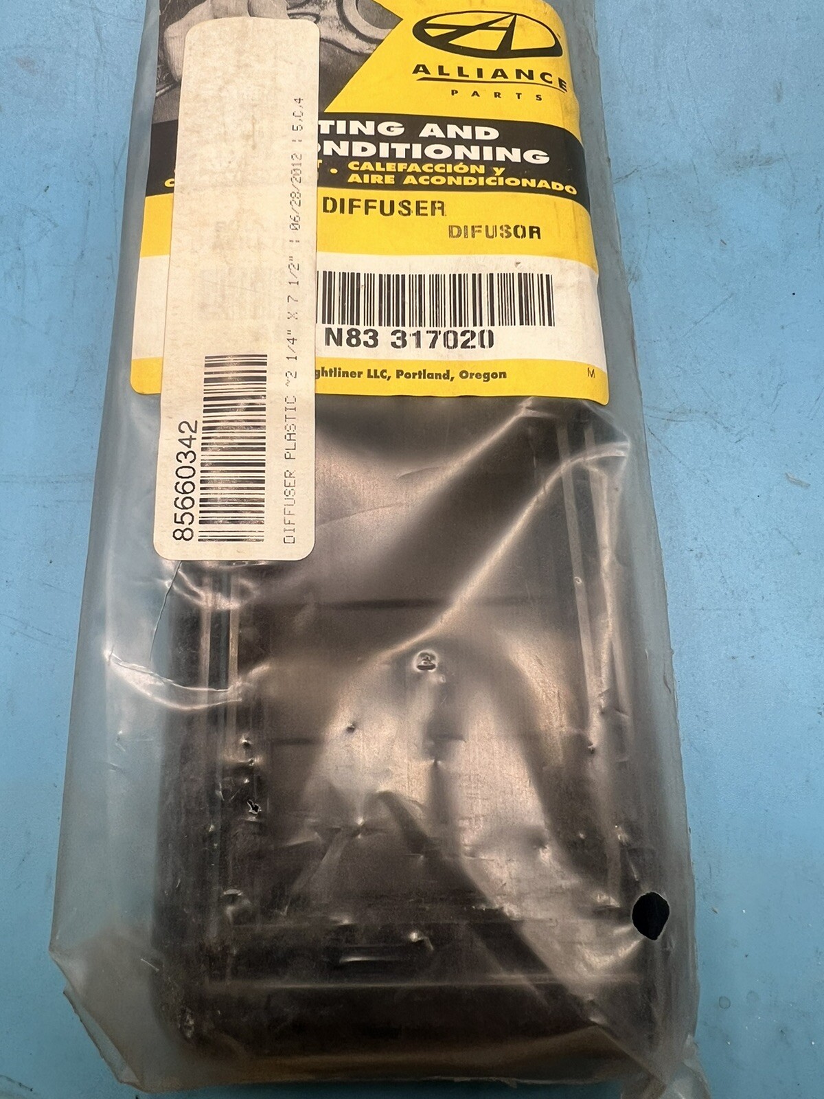 GENUINE NEW Freightliner Alliance ABP N83 317020 DIFFUSER/AIR VENT SHIPS FREE