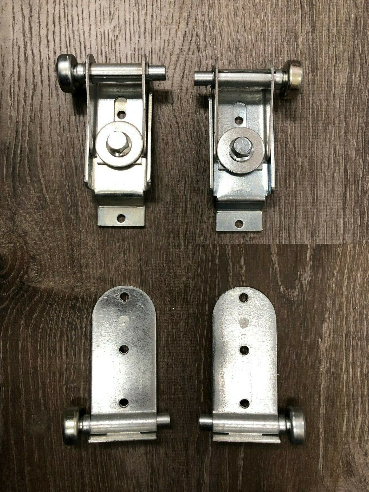 8pk Todco Style- 69433 Top Fixtures – 61352 – Bottom Hinges -61174 – 1″ rollers