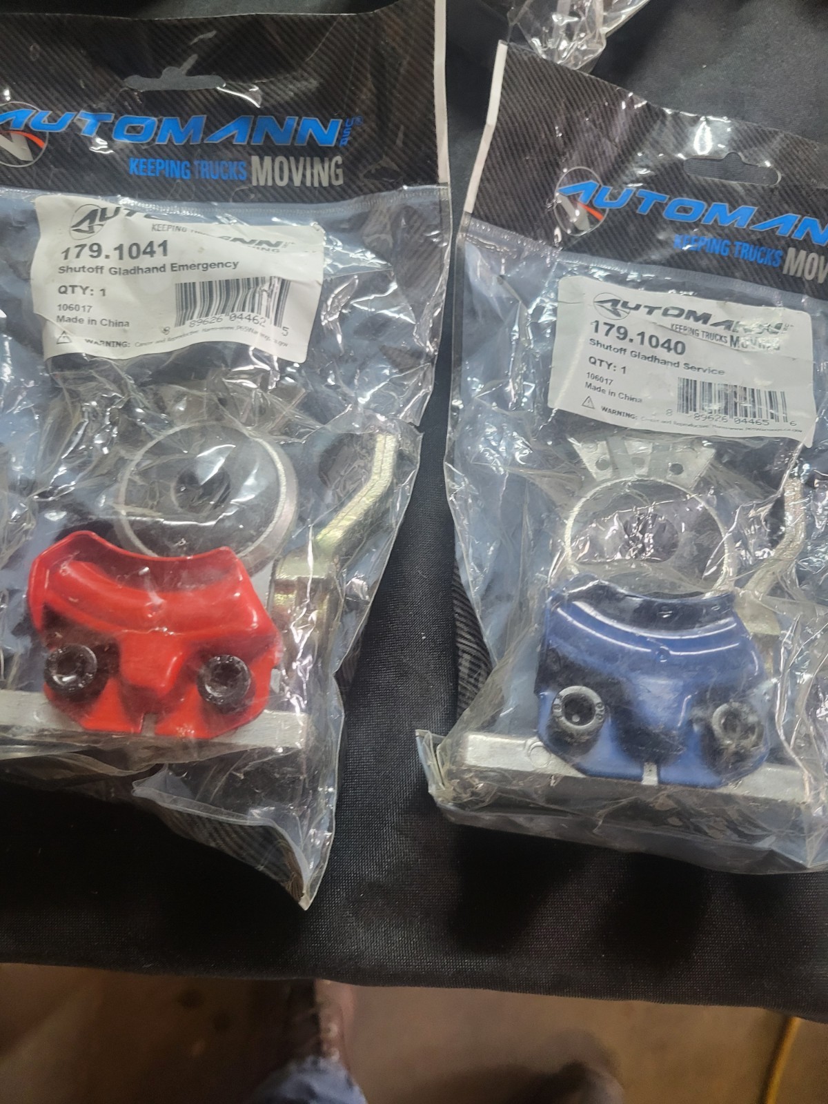 Automann Shut Off Glad Hands Set of Two