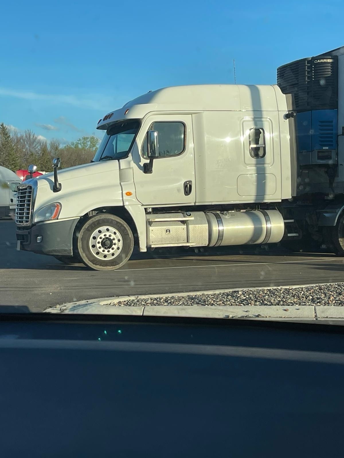 Freightliner Cascadia 2014 Manual 10 Speed DD15 Horsepower 505