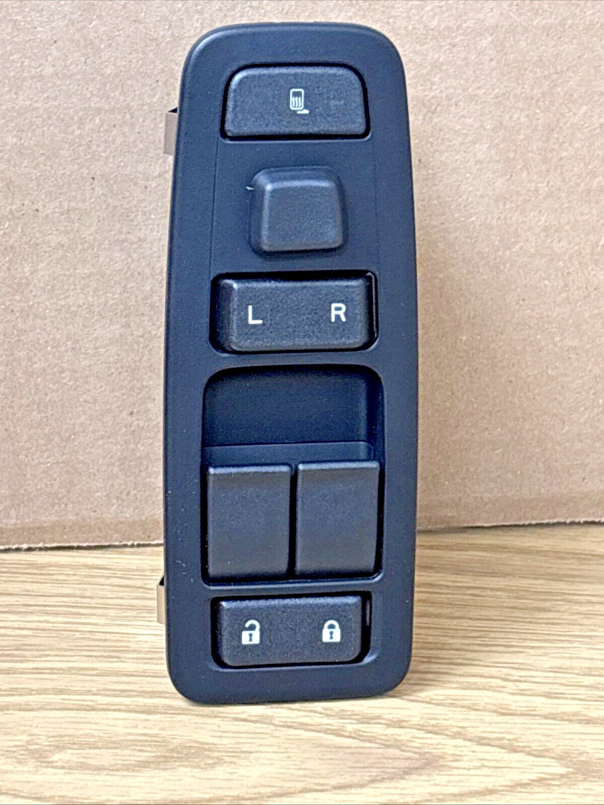 ~ NEW GENUINE PACCAR OEM KENWORTH DRIVER DOOR CONTROL MODULE ~ Q27-1048-1200