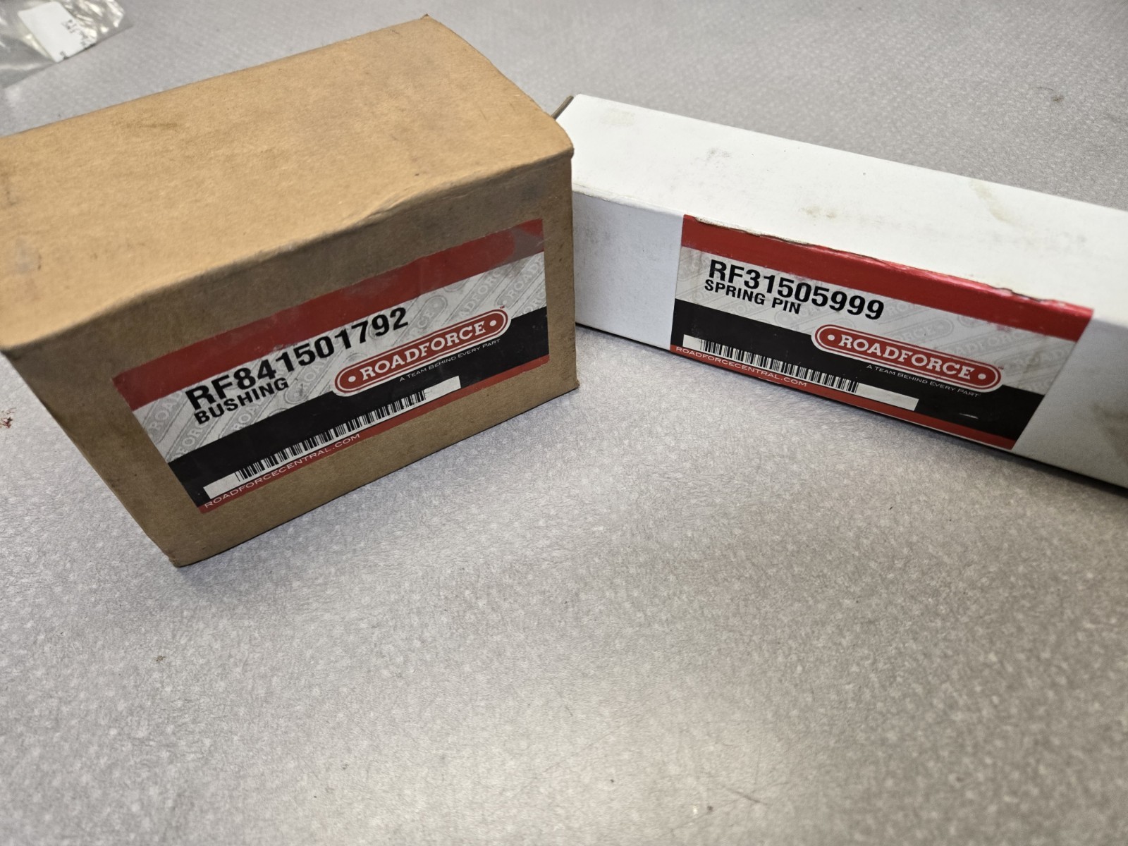 RoadForce Spring Bushing RF841501792 And Pin RF31505999 Fits KW W900 And Others