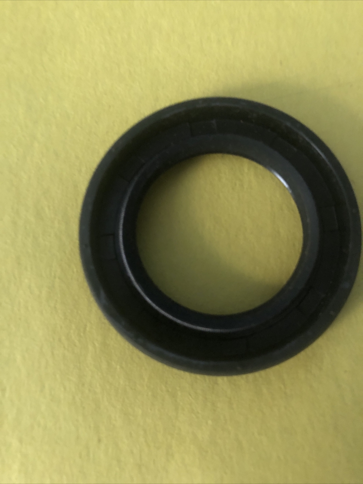 NEW Federal Mogul National Oil Seal 222835, Wheel Seal *FREE SHIPPING*