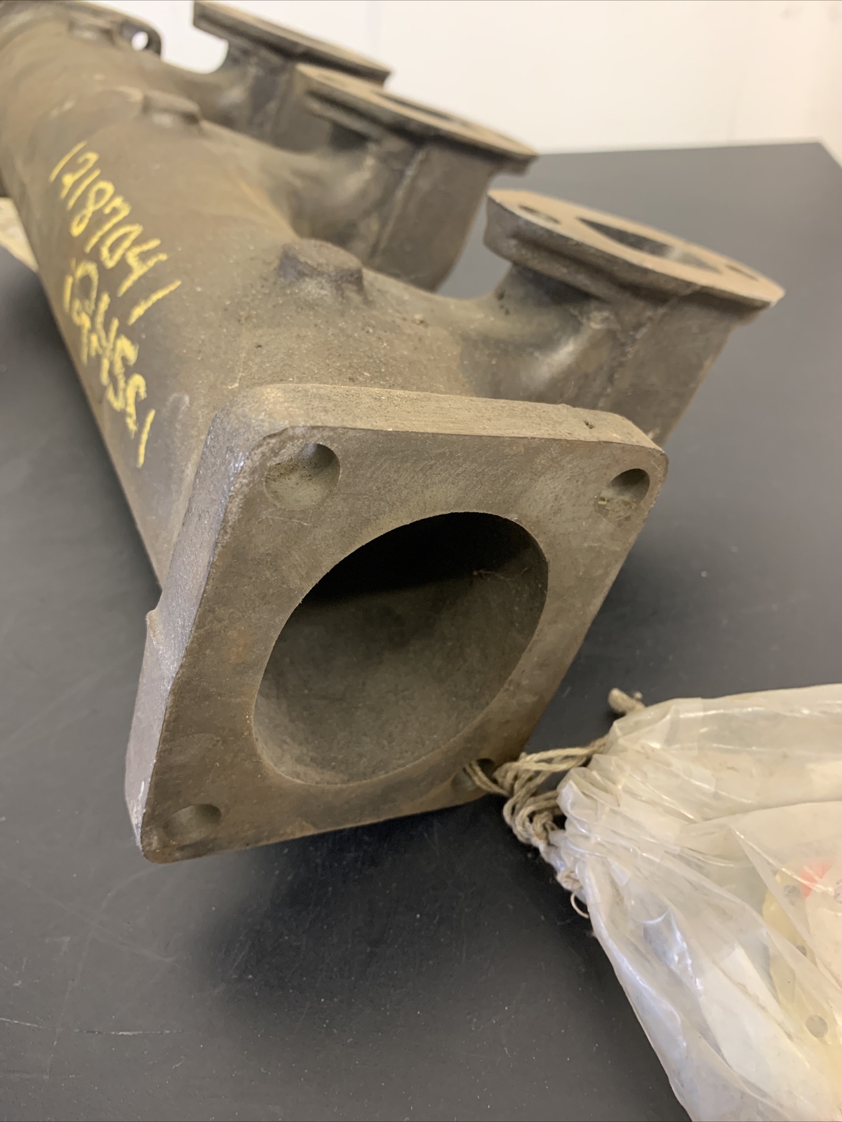 DEUTZ 20187041 induction pipe / intake manifold 2018 7041 **NEW**