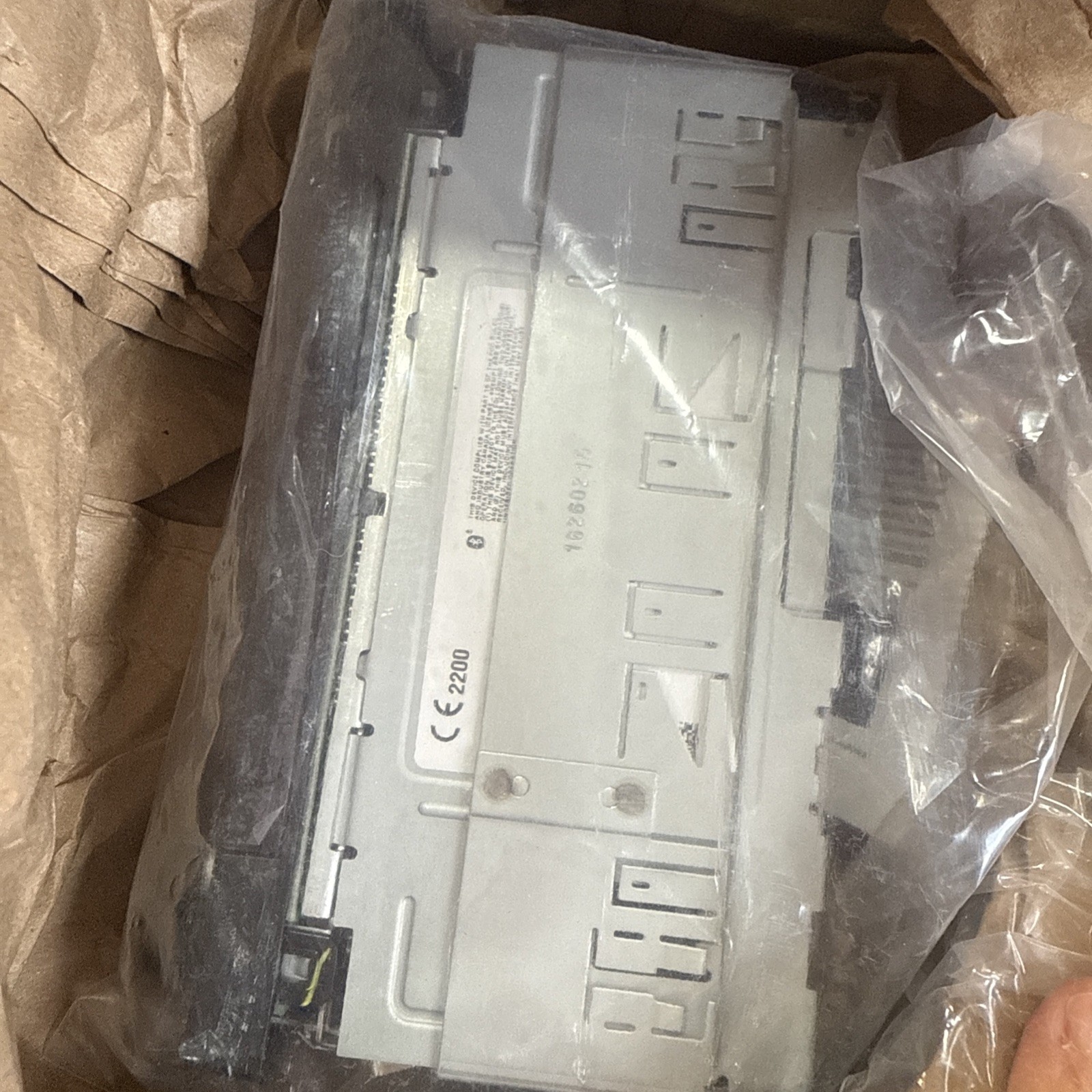 A22-78675-000 Genuine Freightliner Radio AM FM WB BT USB Bluetooth