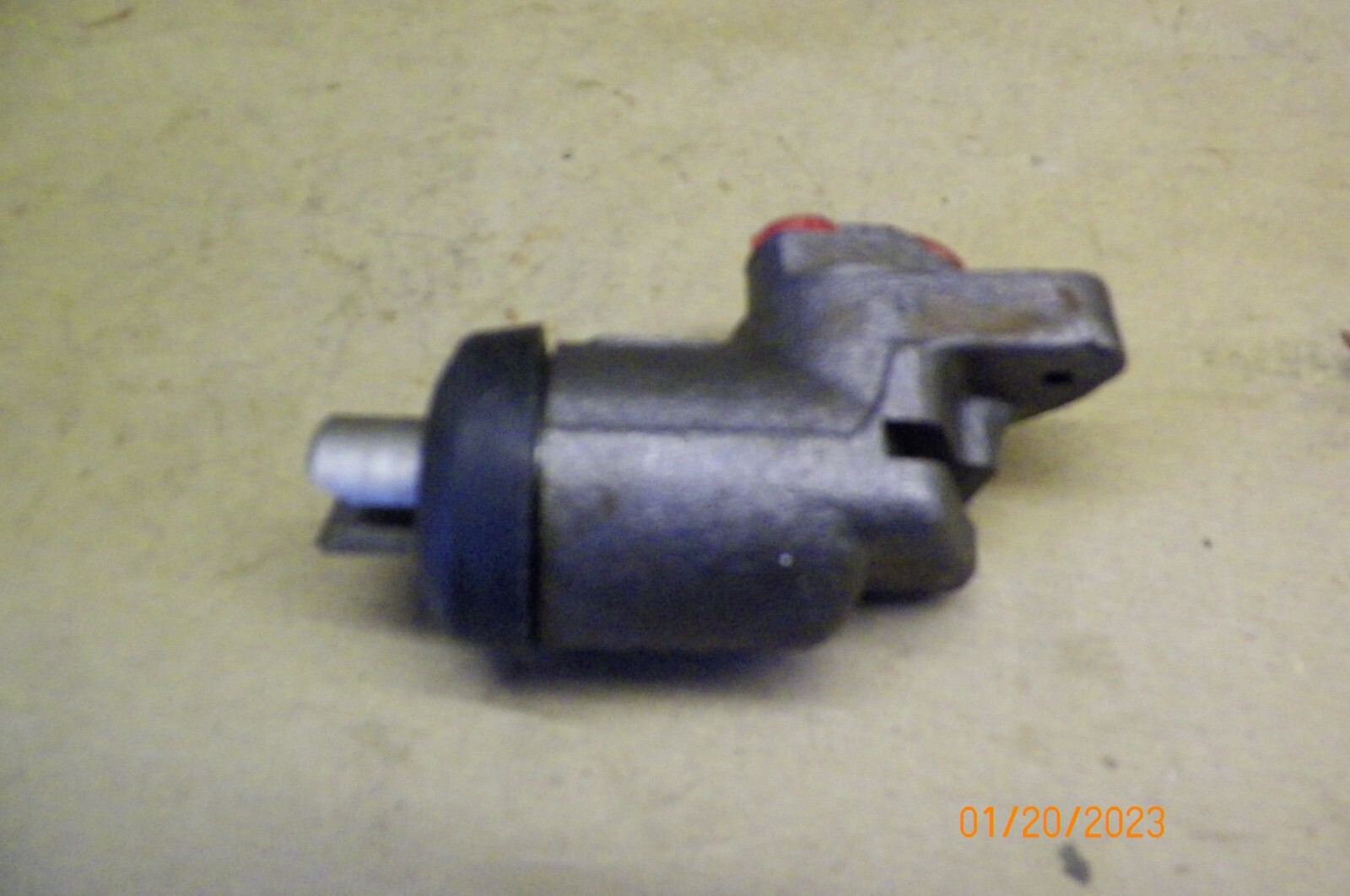 Girling RH rear brake cylinder Leyland Redline Austin Morris KGK 40 LDM 30