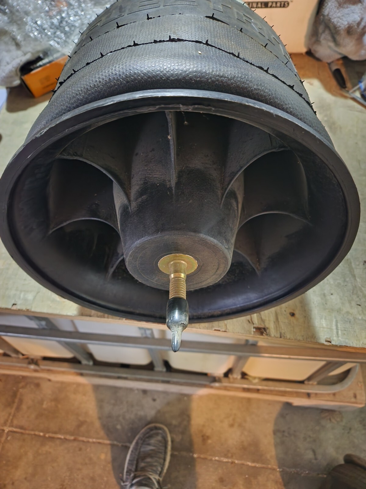 Fleetrite FLTA1R12303 Rolling Lobe Air Spring Freightliner