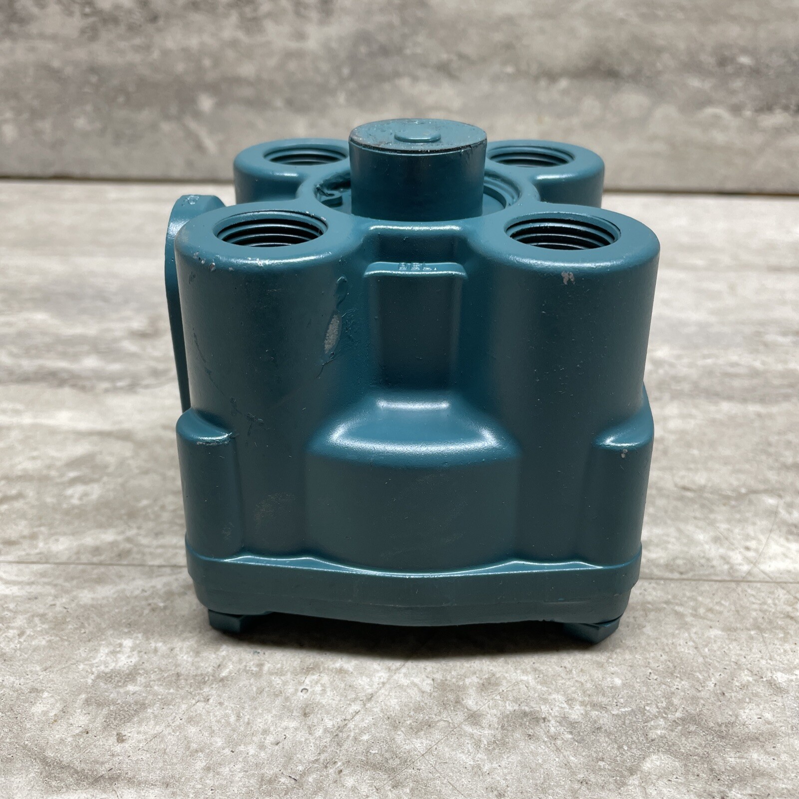 Haldex Like-Nu 102626 X Brake Valve Relay, Remanufactured
