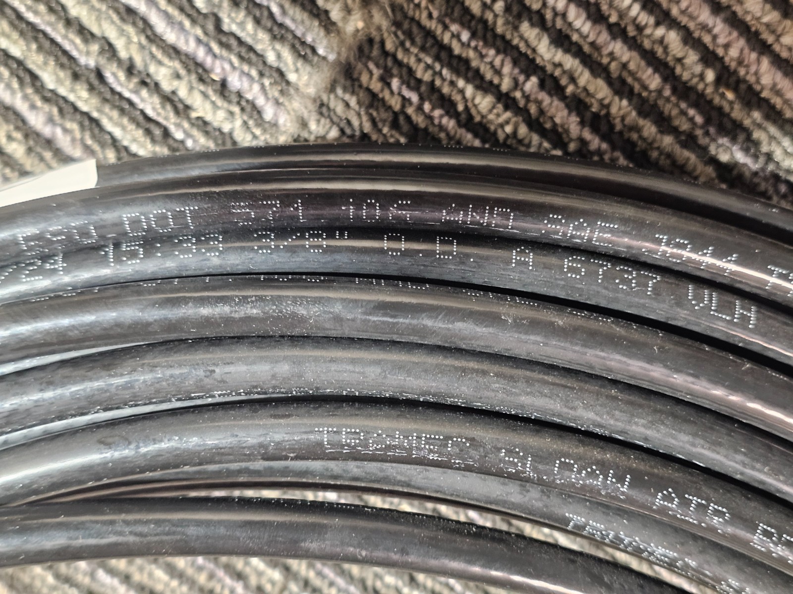 50FT Tramec Sloan Air Brake Hose 3/8″ Fixed 3/0″ OD Black