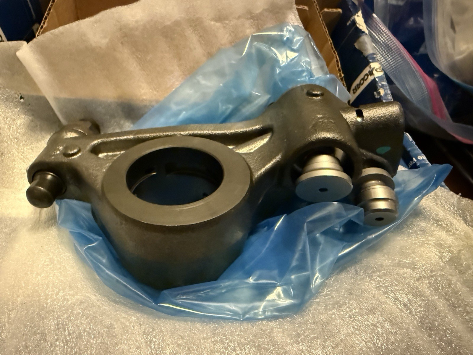 OEM PACCAR 2307147PE Exhaust Rocker Arm NEW Genuine MX13 MX11 Peterbilt Kenworth