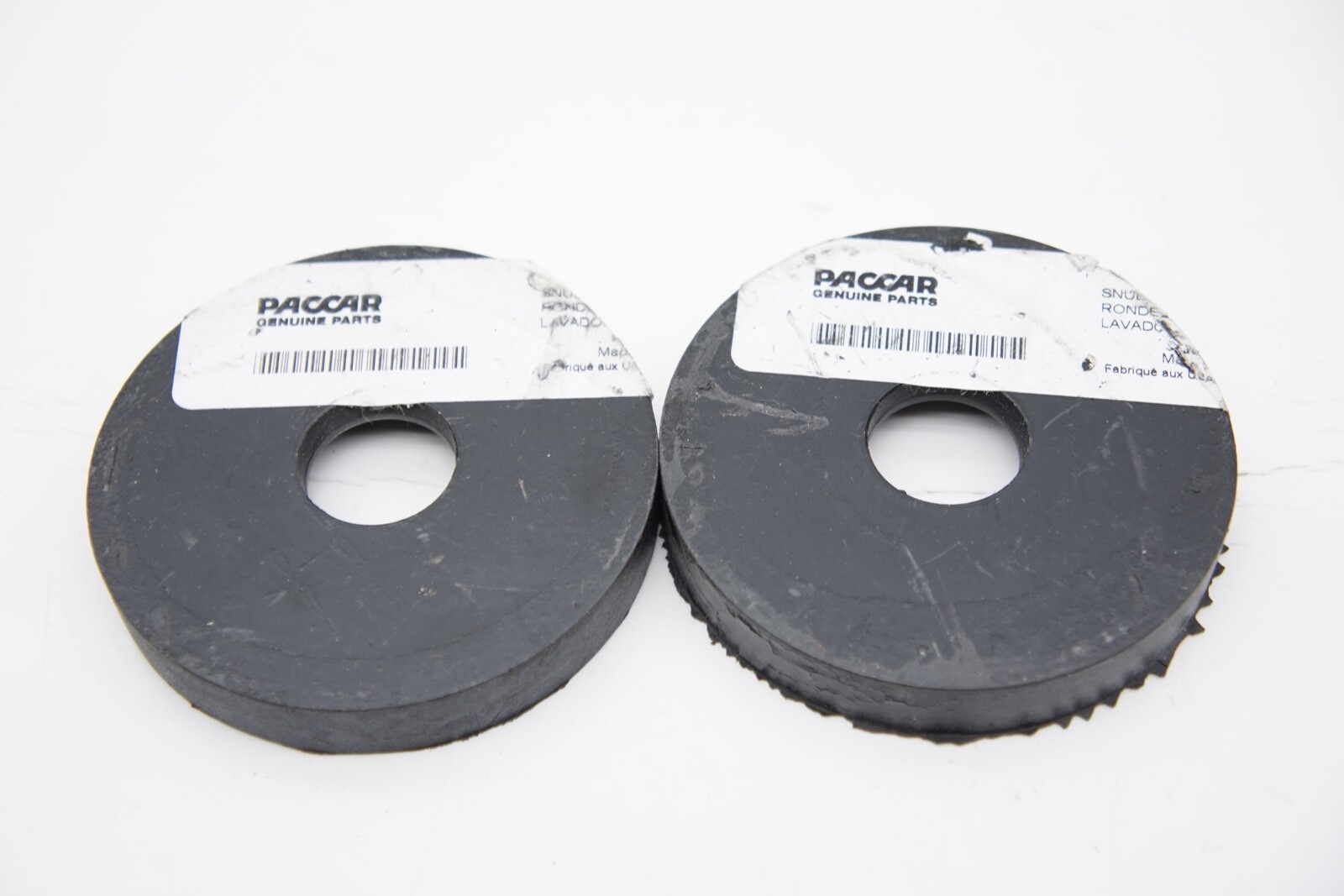 Pack of 2 Genuine OEM Kenworth Paccar Front Engine Bushing K066-404 Bushings