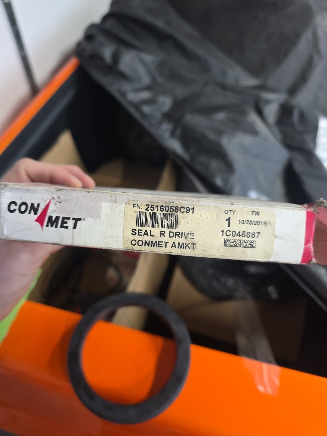 ConMet 10045887 Oil Bath Wheel Seal Genuine HD Hub Seal OEM Replacement