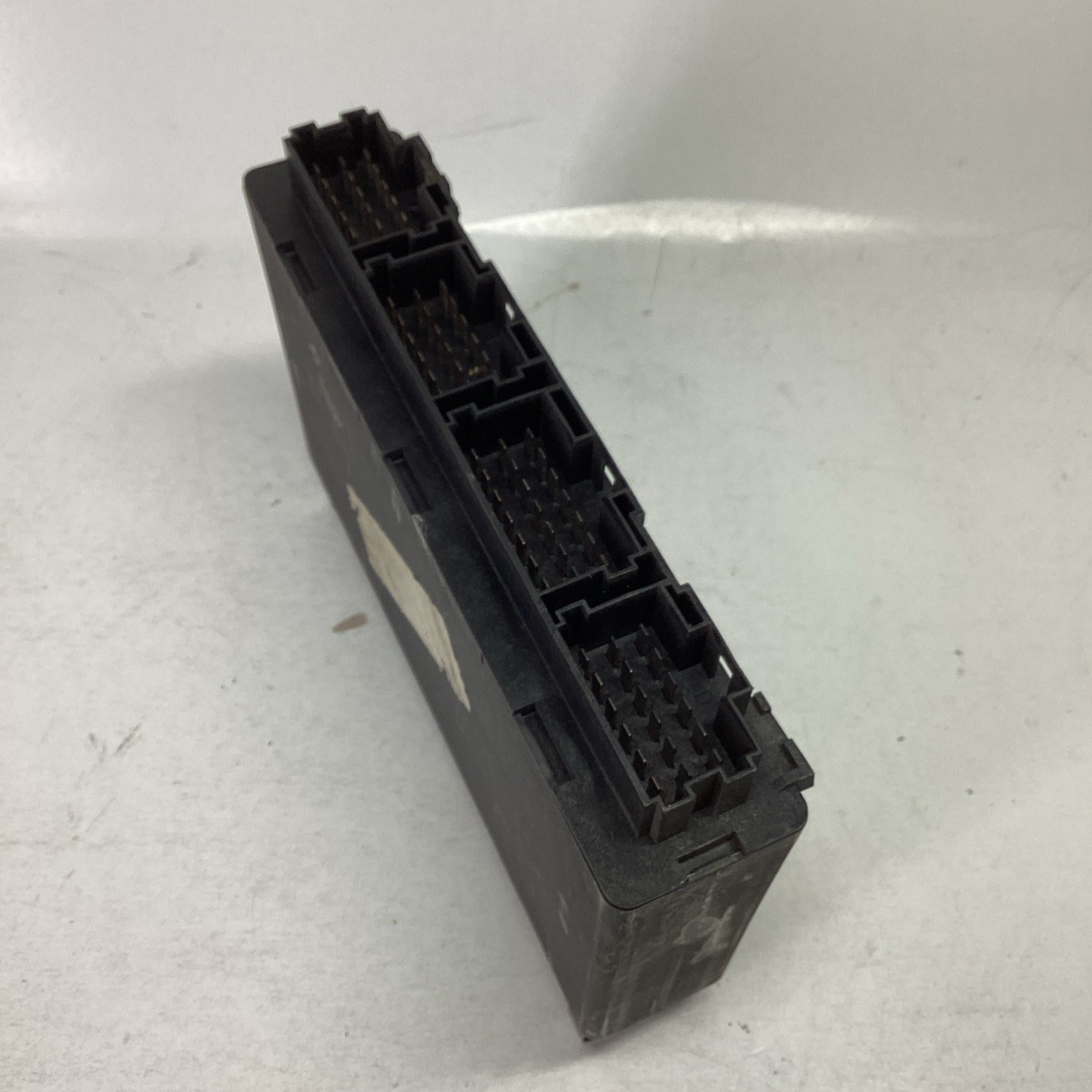 Freightliner Cascadia Continental CPC Cab Control Module A0024468202/005