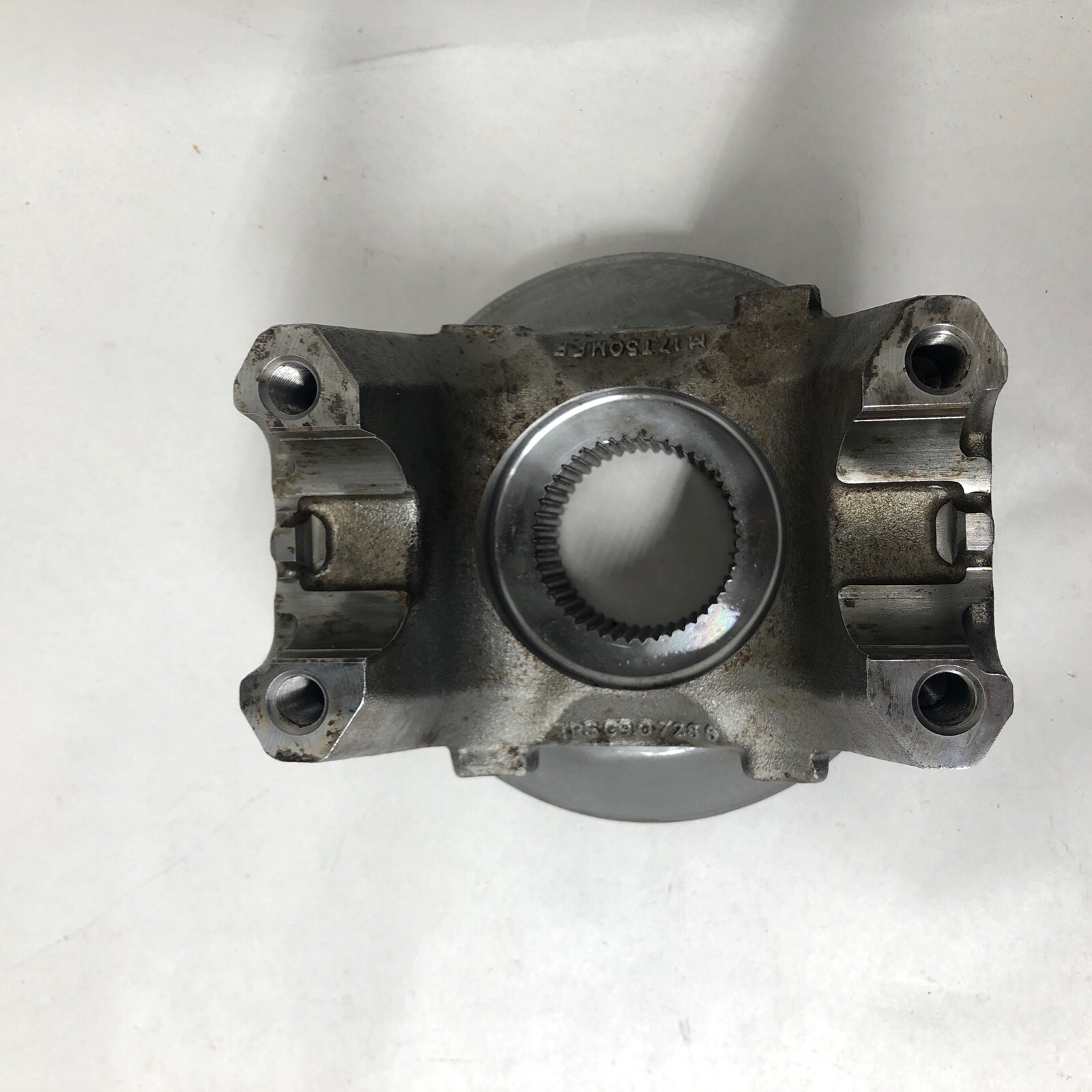 Meritor 17N 4 7181 1X End Yoke ES; 17N471811X