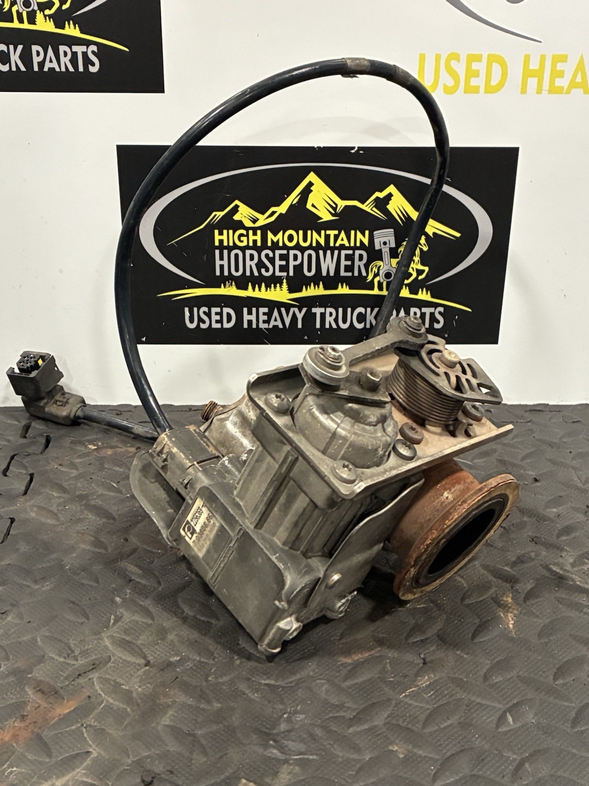 PACCAR Engine EGR Valve (Off Kenworth T880) P/N: 2256369 (TAG# 16042)