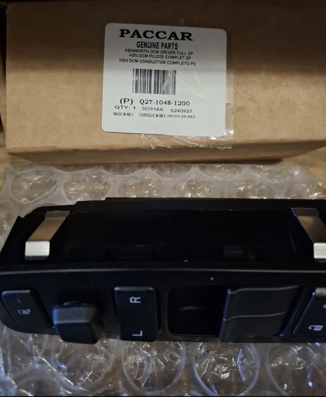 Paccar Driver Window Switch/Door Module Q27-1048-1200