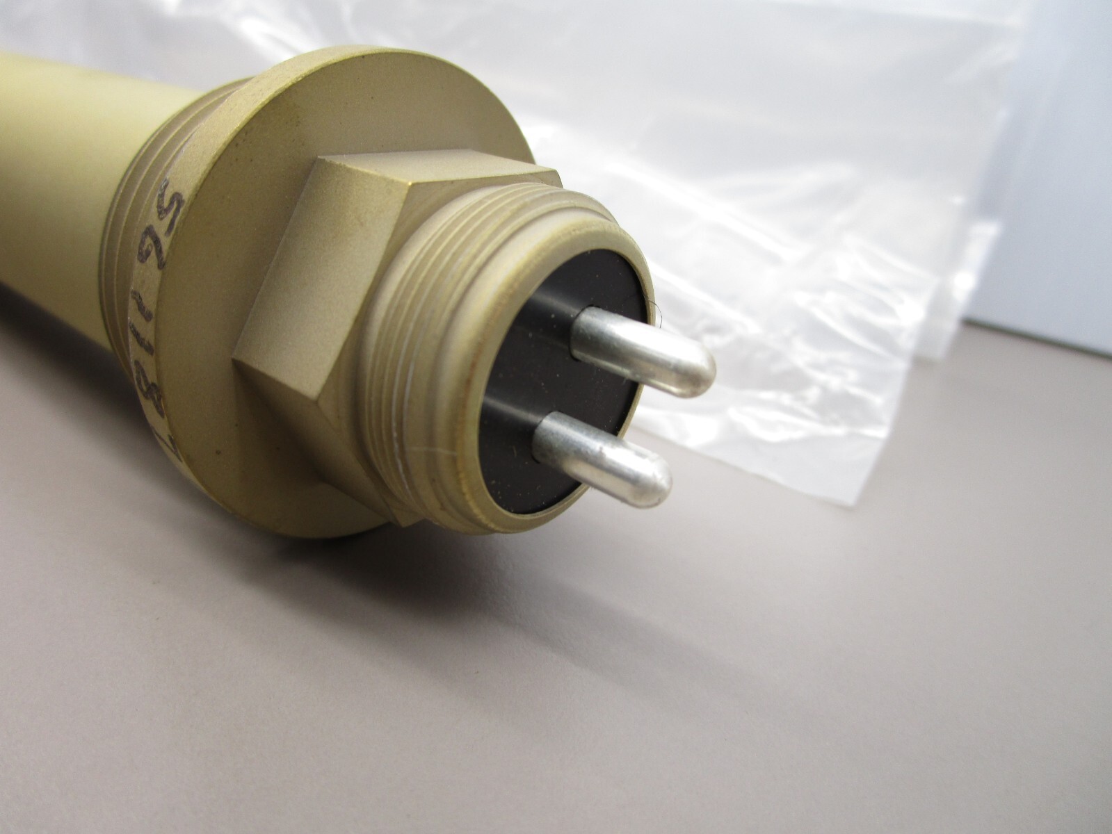 Voith Transmissions 56-1187-12 Oil Level Switch Low Level Sensor 11-1/2″