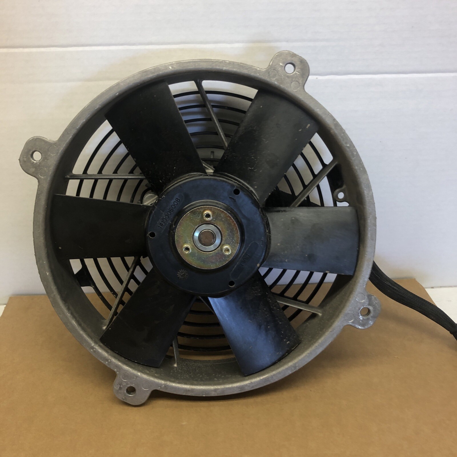 EMP 11 INCH FAN 12V “SMART FLOW” FIL11-12V-PULL-G-L E Pulled from EV prototype *