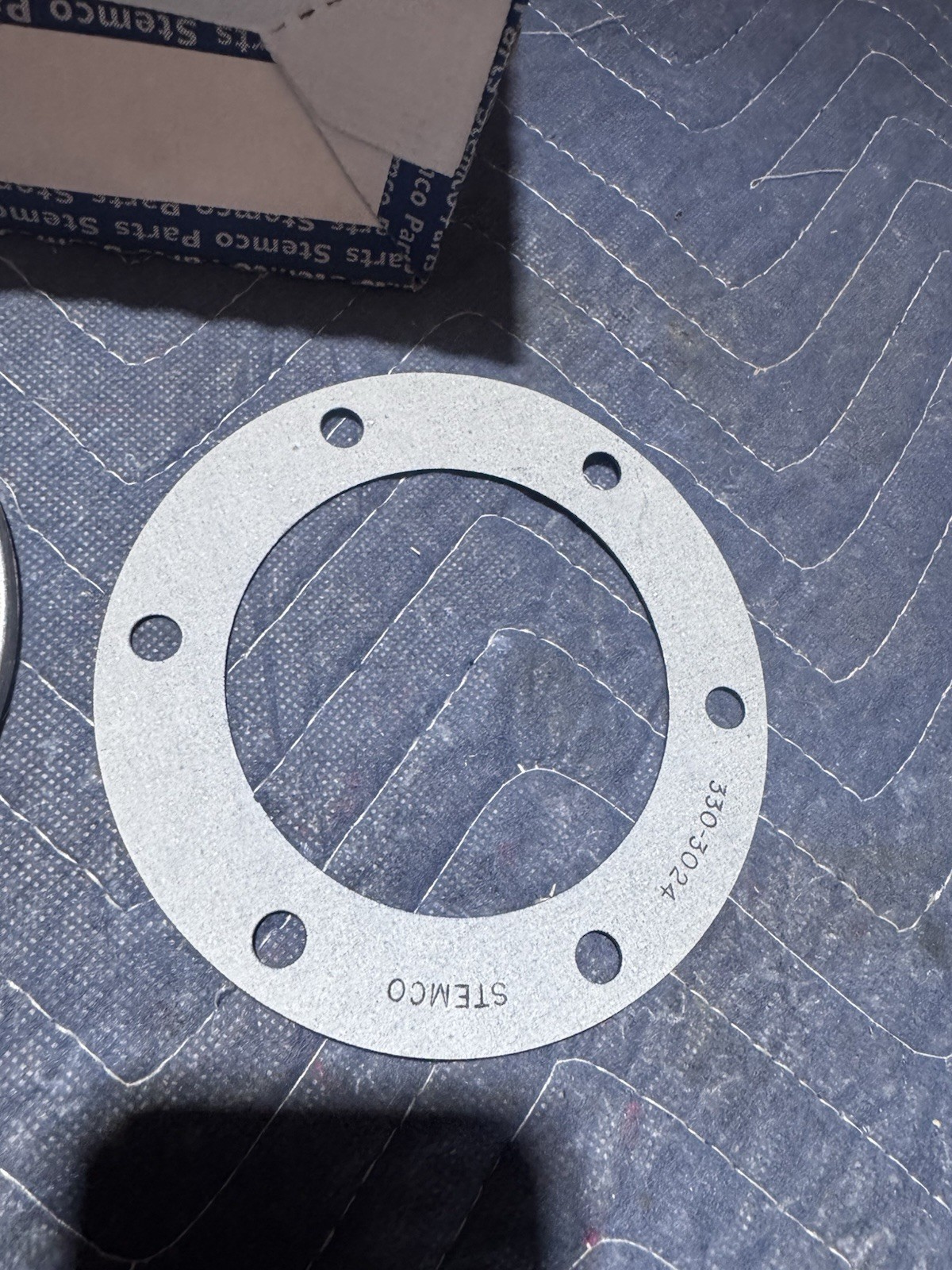 Stemco 6-Hole Hub Cap 343-4308