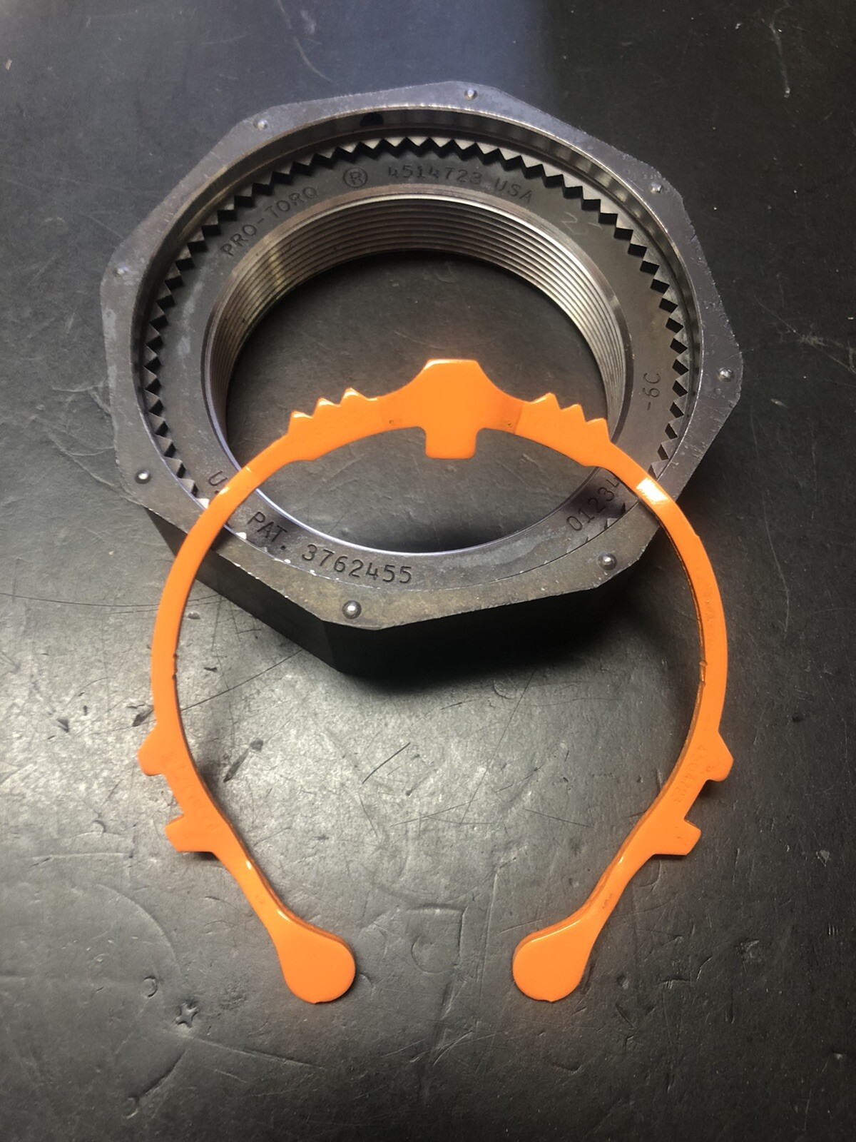 STEMCO Pro-Torq Spindle / Axle Nut and Retainer 4-13/16″ – Part # 447-4723