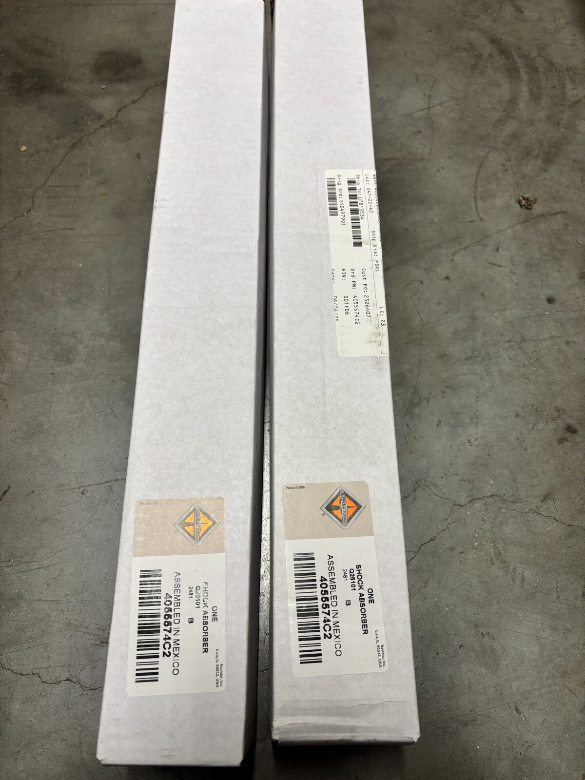 *2 pack* International 4055574C2 Heavy Duty Cab Shock Absorber HX, PROSTAR, LT
