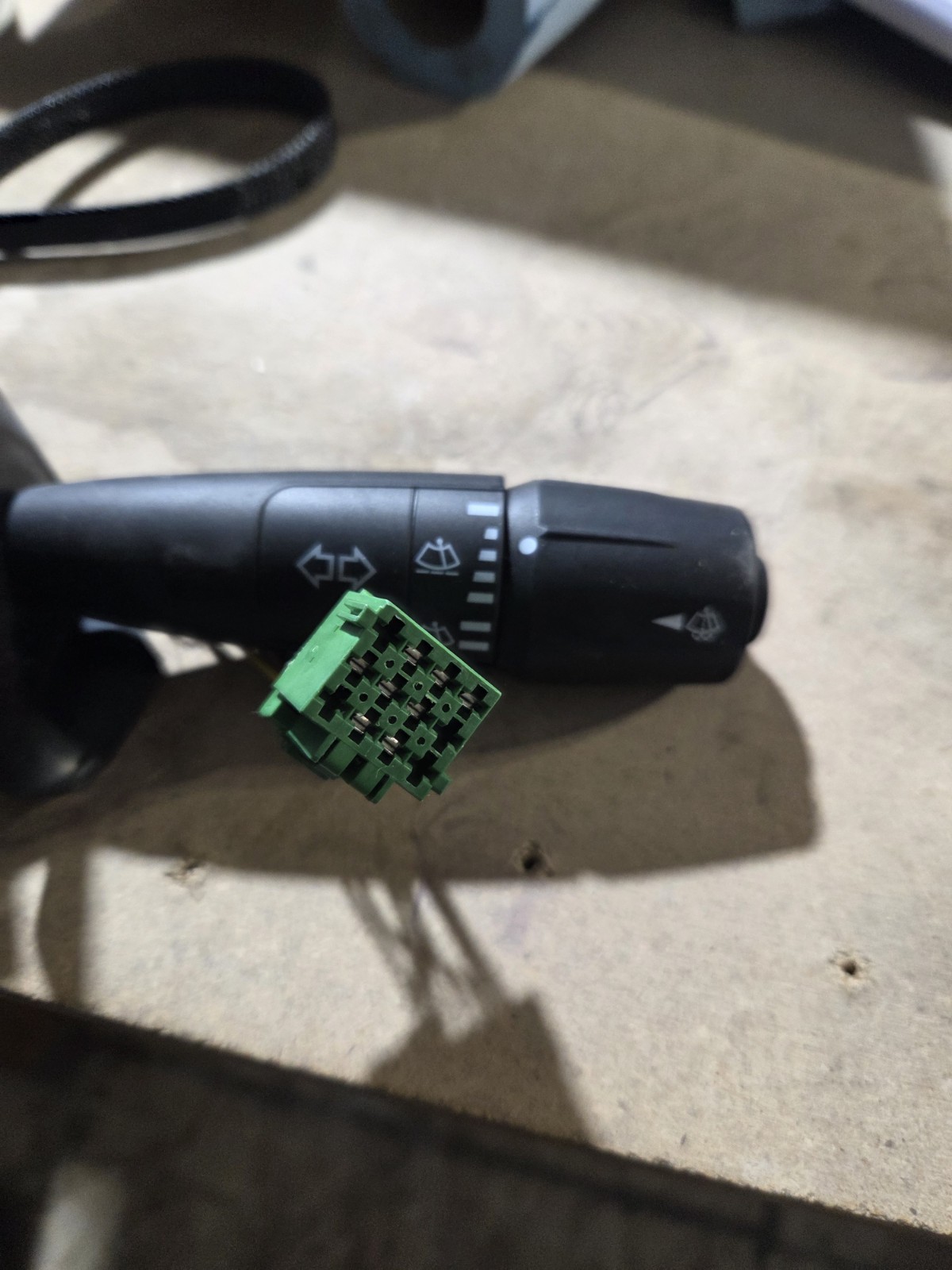 TL80030, TRP, Peterbilt Turn Signal Switch